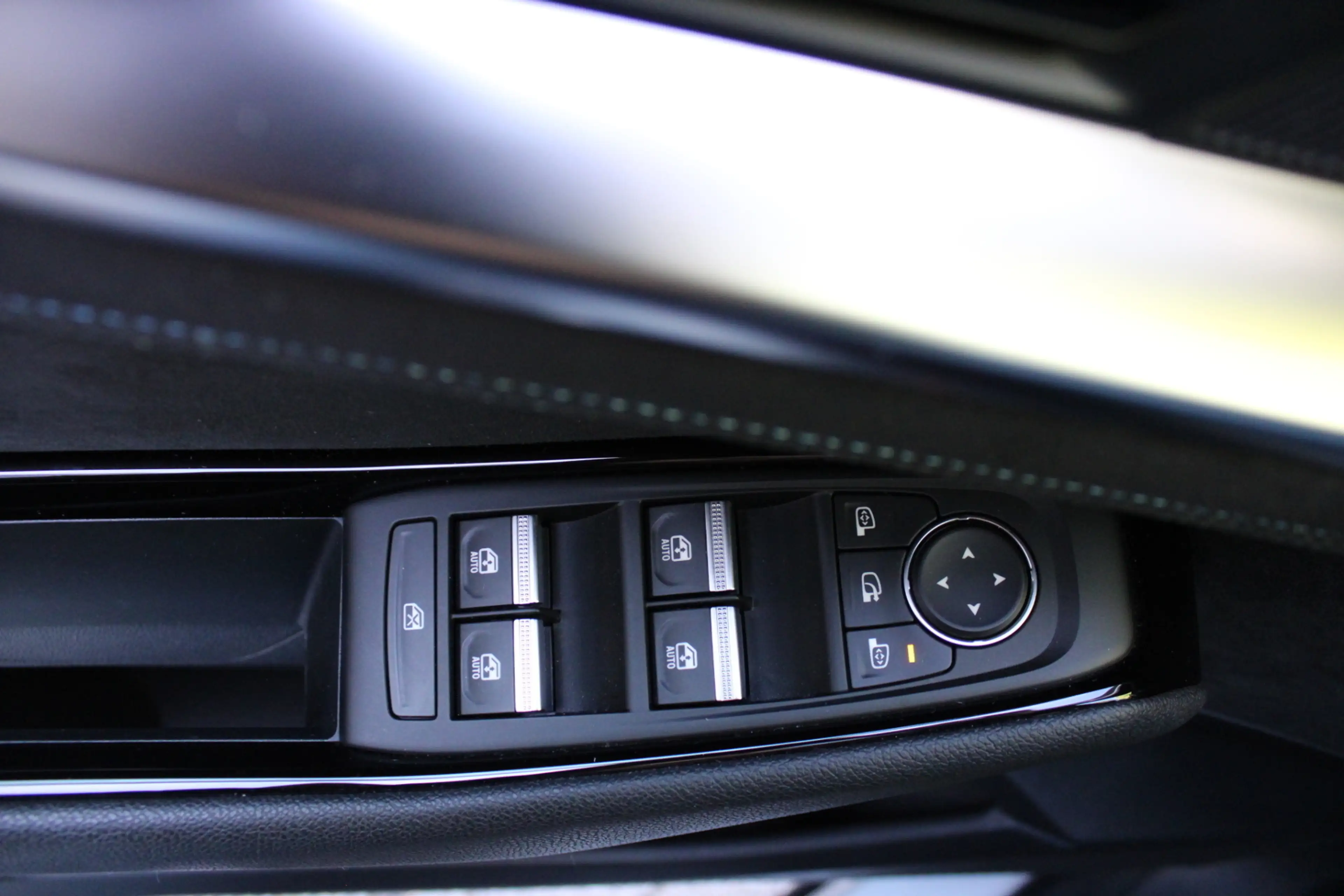 Renault Austral TCe 160 Mild-Hybrid Techno Esprit Alpine — photo 15