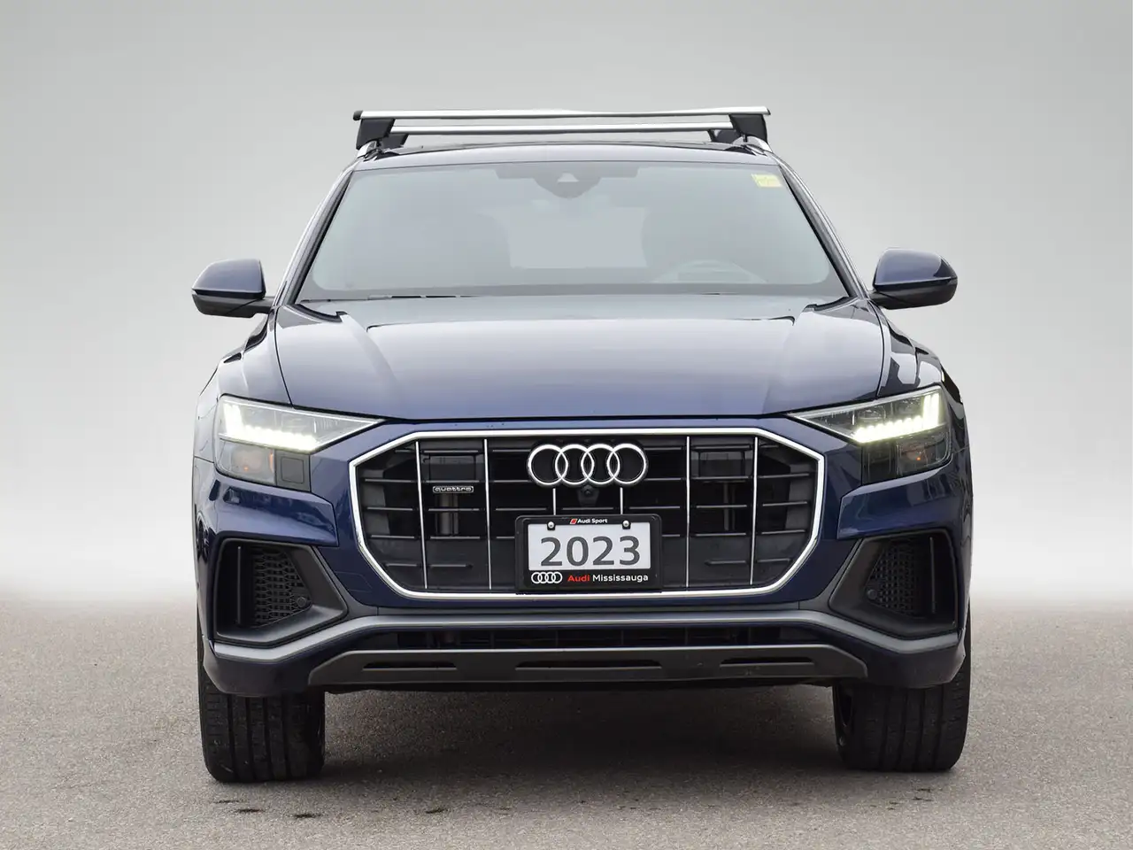 Audi Q8 снимка Audi Q8