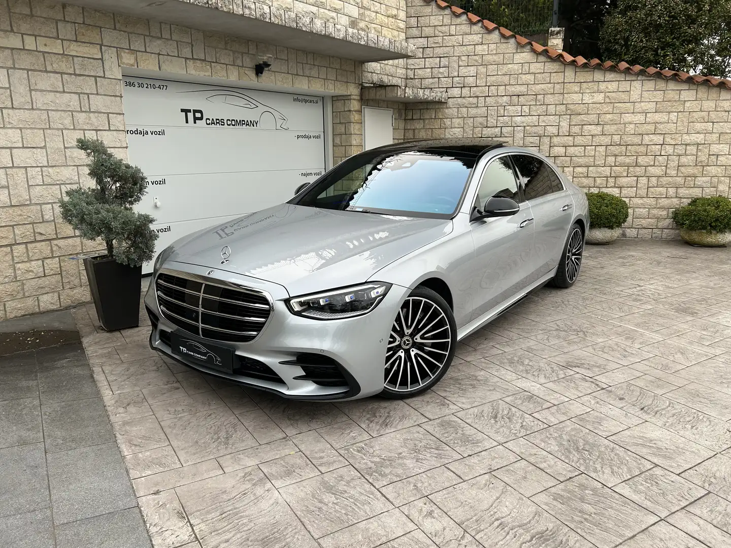 Mercedes-Benz S 400 d 4Matic L 9G-TRONIC - 1