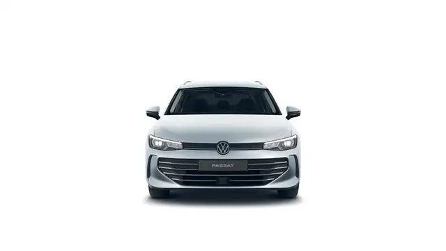 Volkswagen Passat view 3
