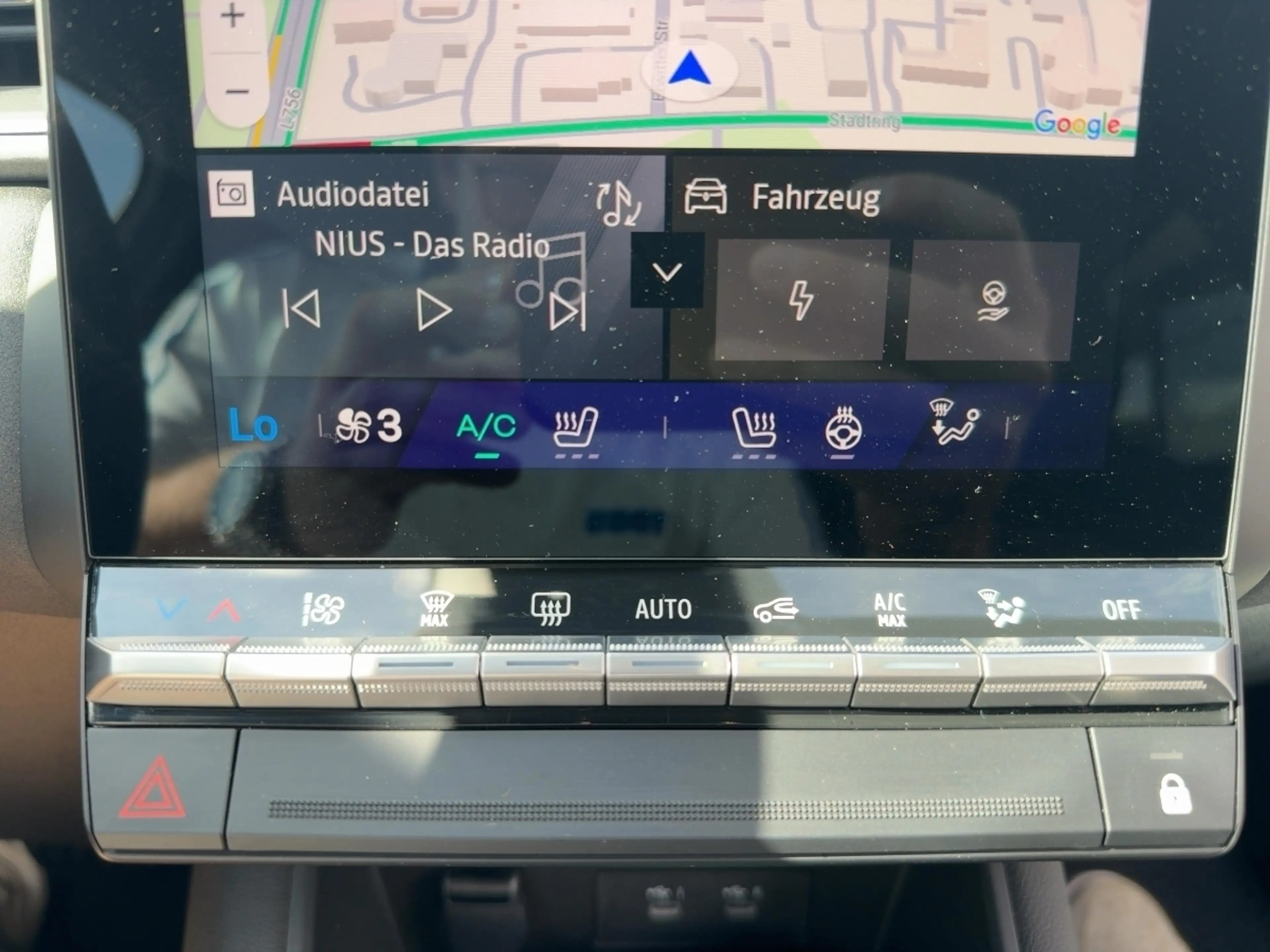 Renault Symbioz E-TECH Full Hybrid 160 Techno GJR/WINTER — photo 15