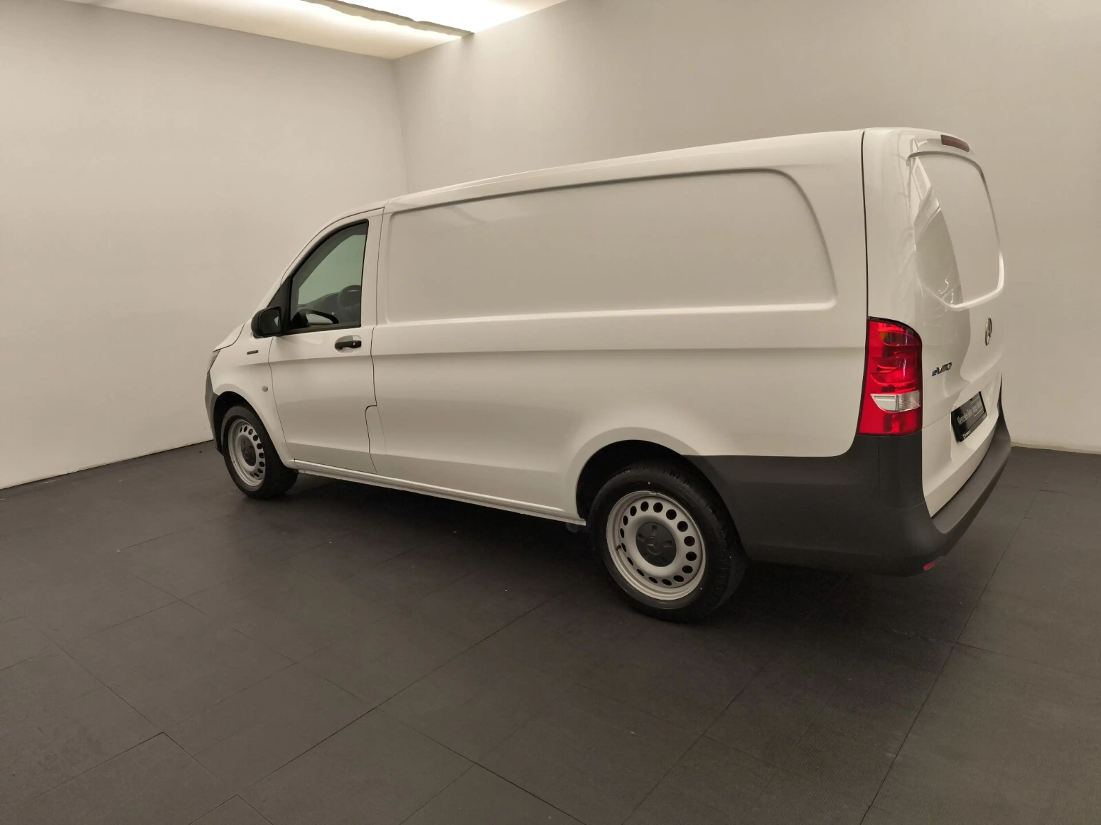 Mercedes-Benz Vito eVito 111 KA/Lang Navi Kamera Klima Sitzhzg — photo 8