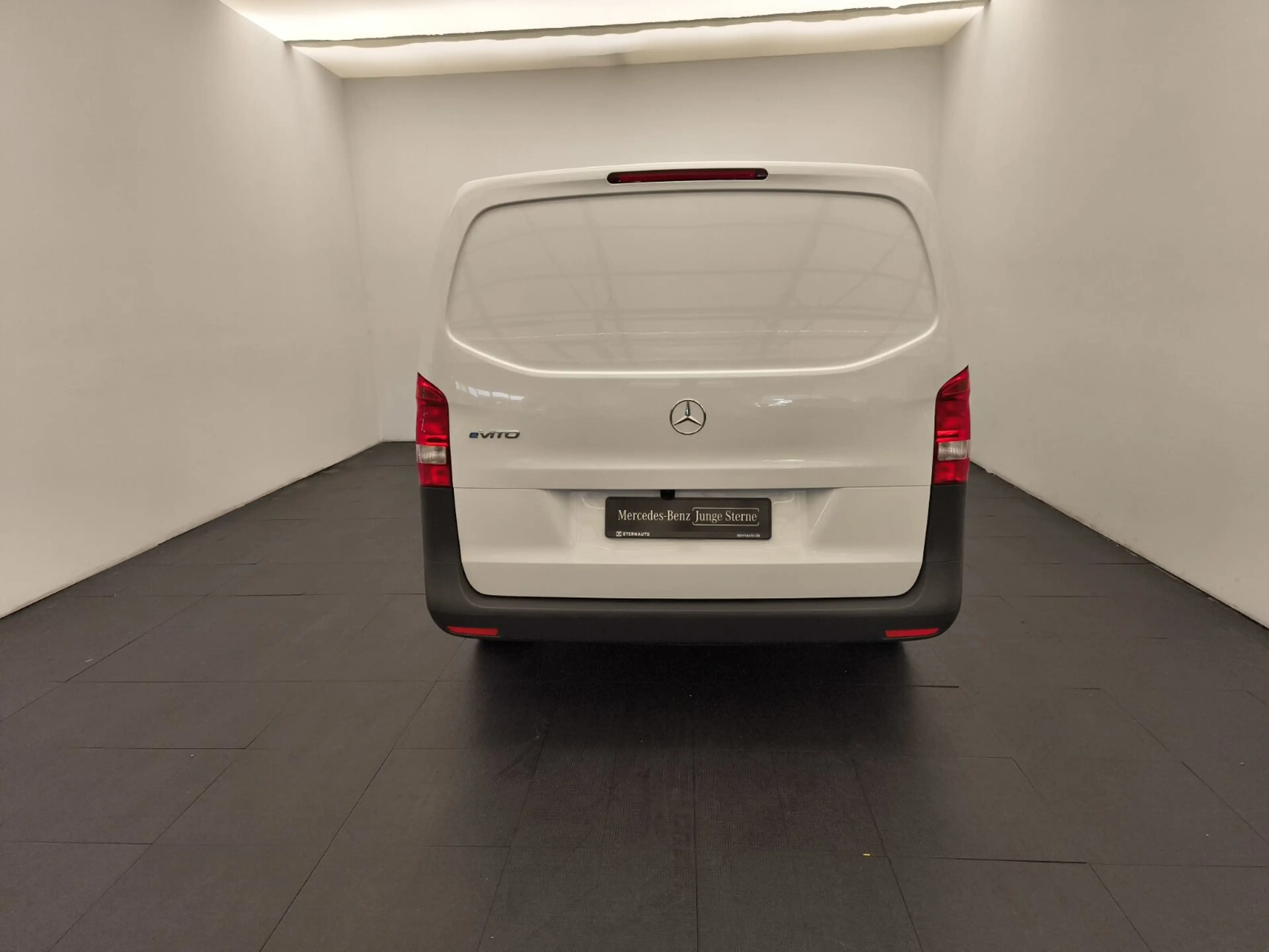 Mercedes-Benz Vito eVito 111 KA/Lang Navi Kamera Klima Sitzhzg — photo 6