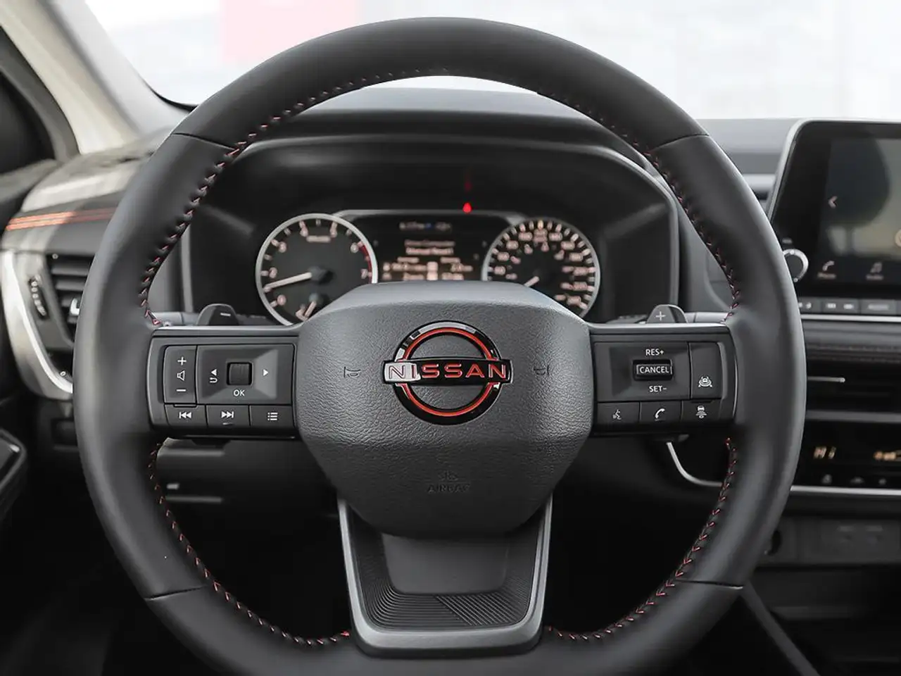 Nissan Rogue fotografie Nissan Rogue