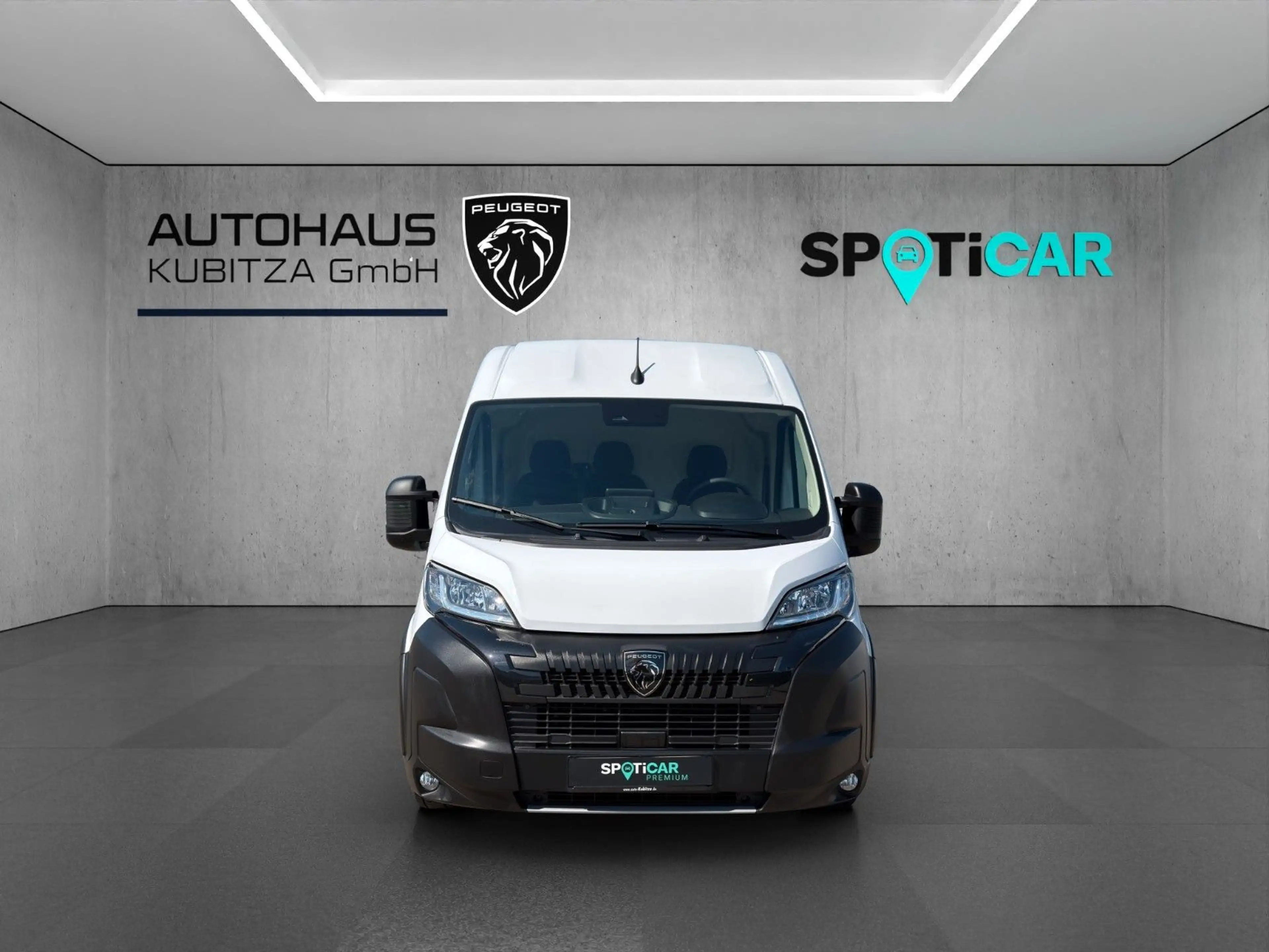 Peugeot Boxer KW 435 L4H2 BlueHDi 140 *Kamera*Navi — photo 2
