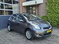 Toyota Yaris 1.3 VVTi Dynamic 5DR |Nap |Airco |Dealer onderhoud Grau - thumbnail 4