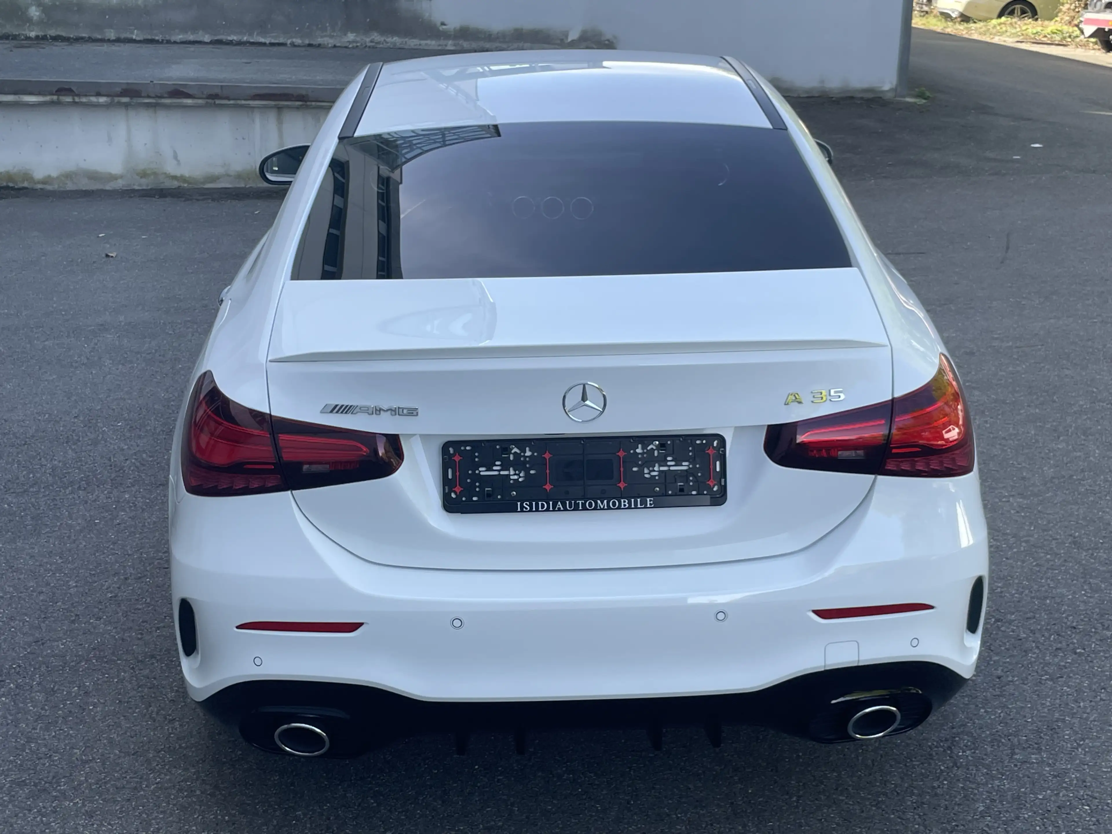 Mercedes-Benz A 35 AMG Limousine Multibeam MBUX Kamera Keyless — photo 5