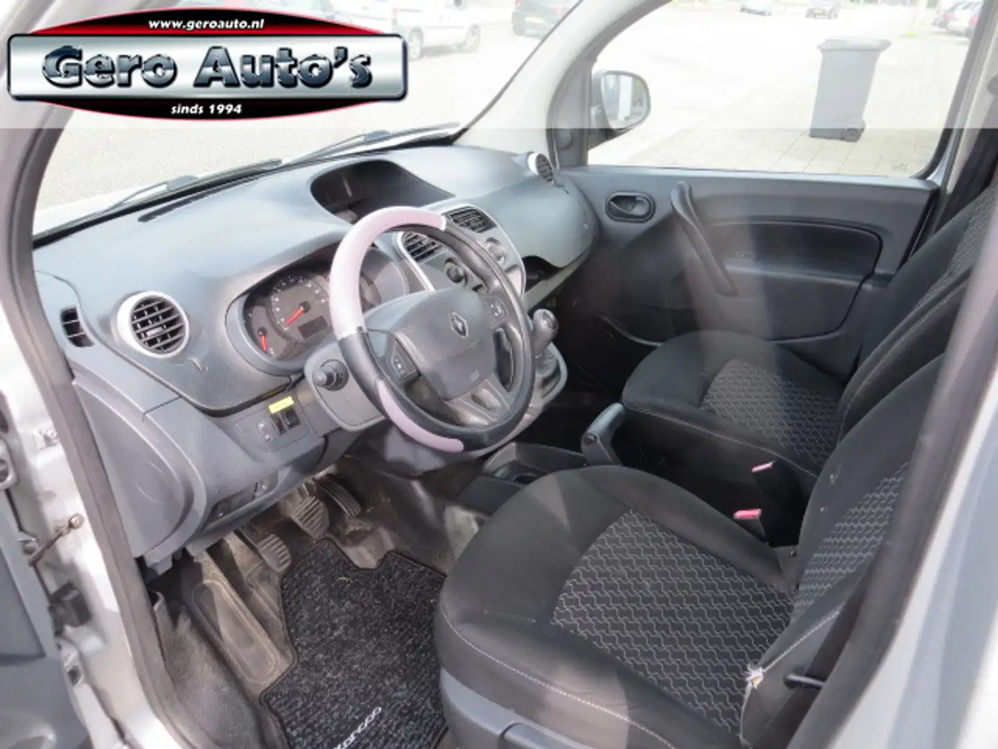 Renault Kangoo Express airco nw apk 1.5 dCi 90 Express Black Edit Grijs - 2