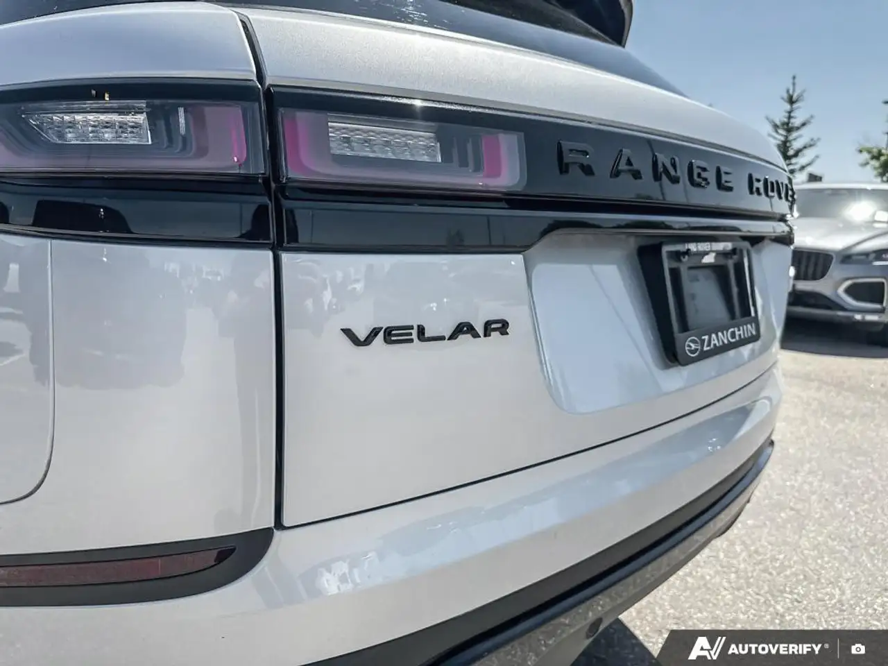 Land Rover Range Rover Velar снимка Land Rover Range Rover Velar