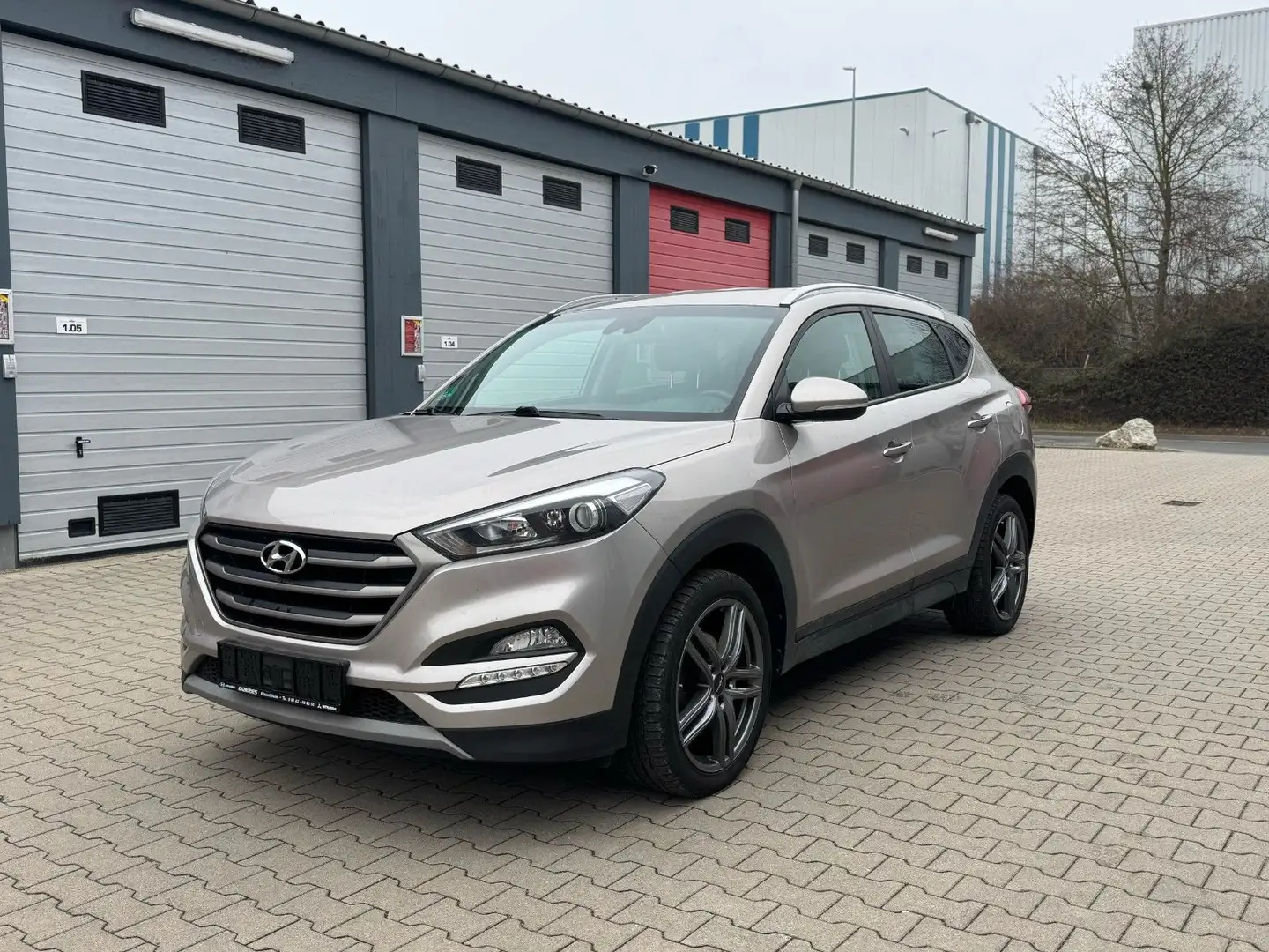 Hyundai TUCSON Advantage 4WD Beige - 1