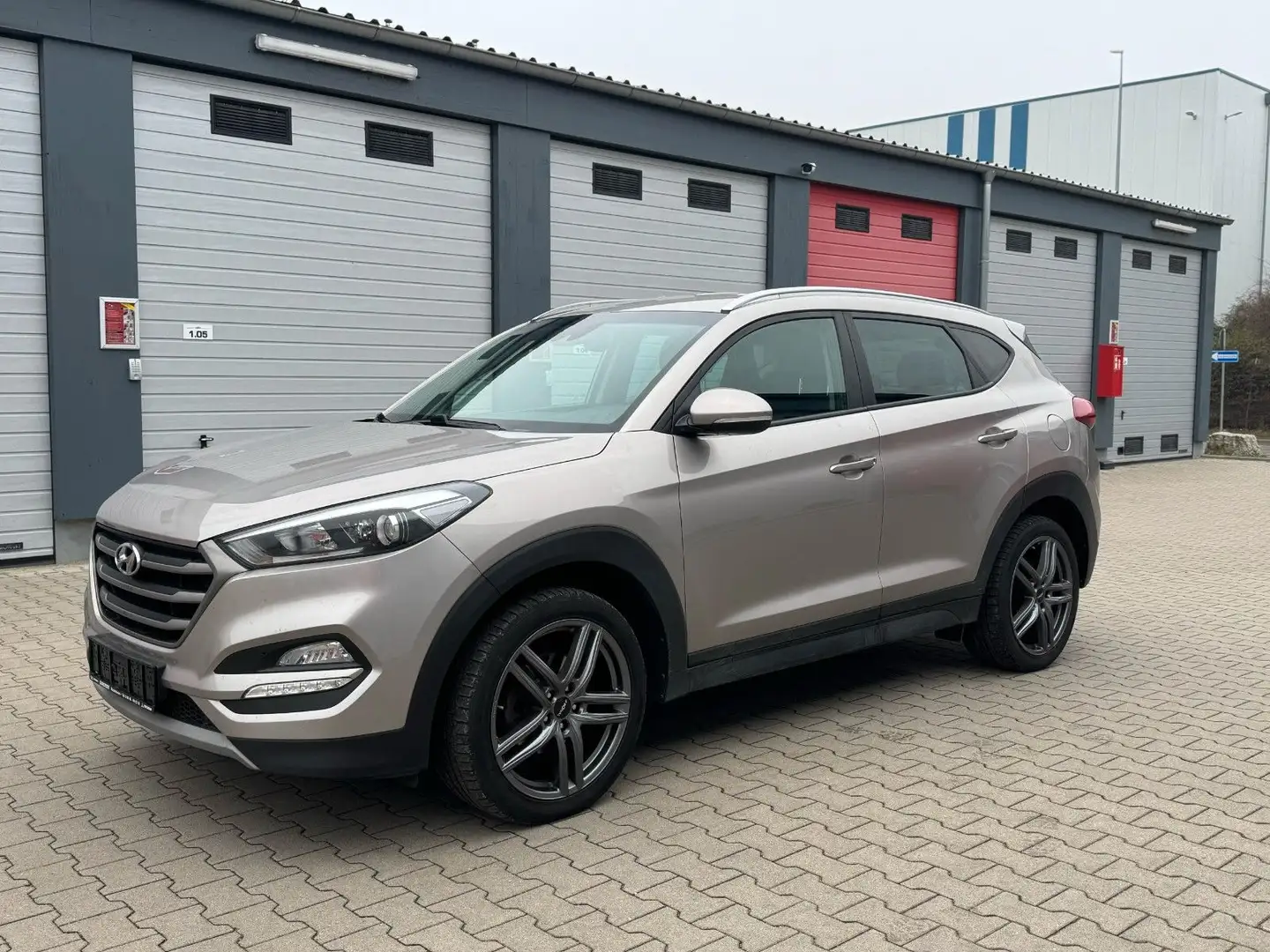 Hyundai TUCSON Advantage 4WD Beige - 2