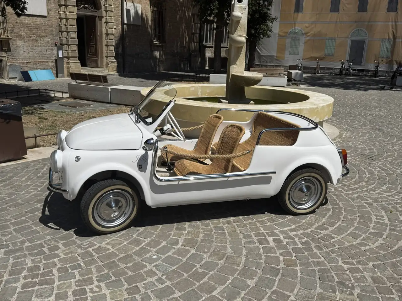 Fiat 500 Jolly America Nachbildung, foto 1