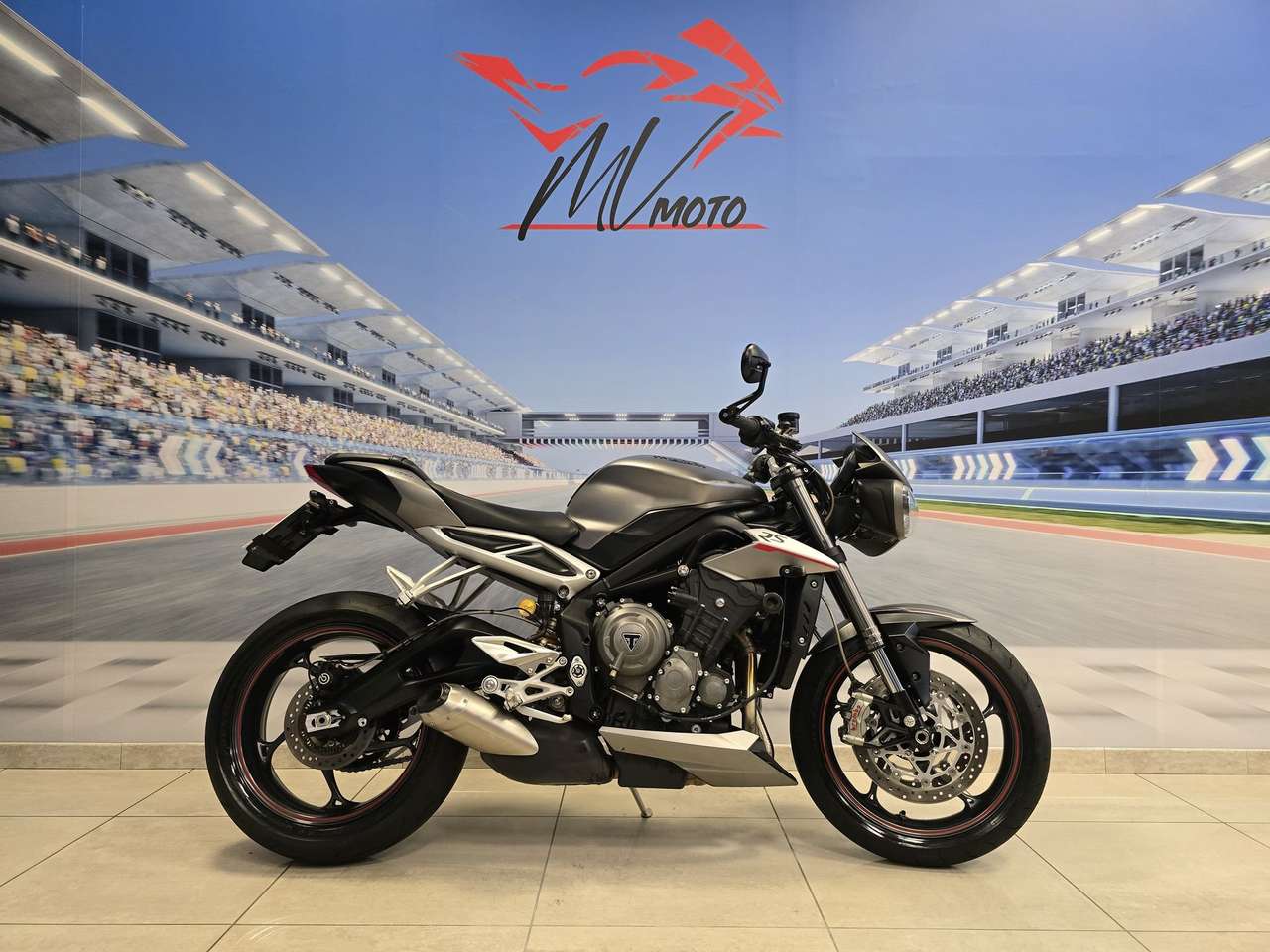 Triumph Street Triple R "RS" - Km 18400