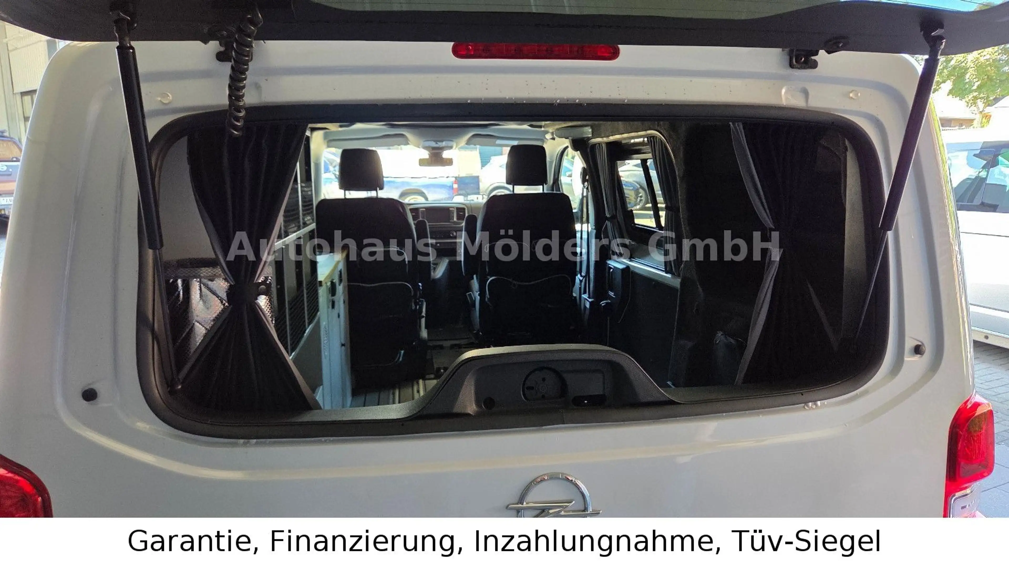 Opel Vivaro 2,0 D Alpincamper Wohnmobil — photo 5
