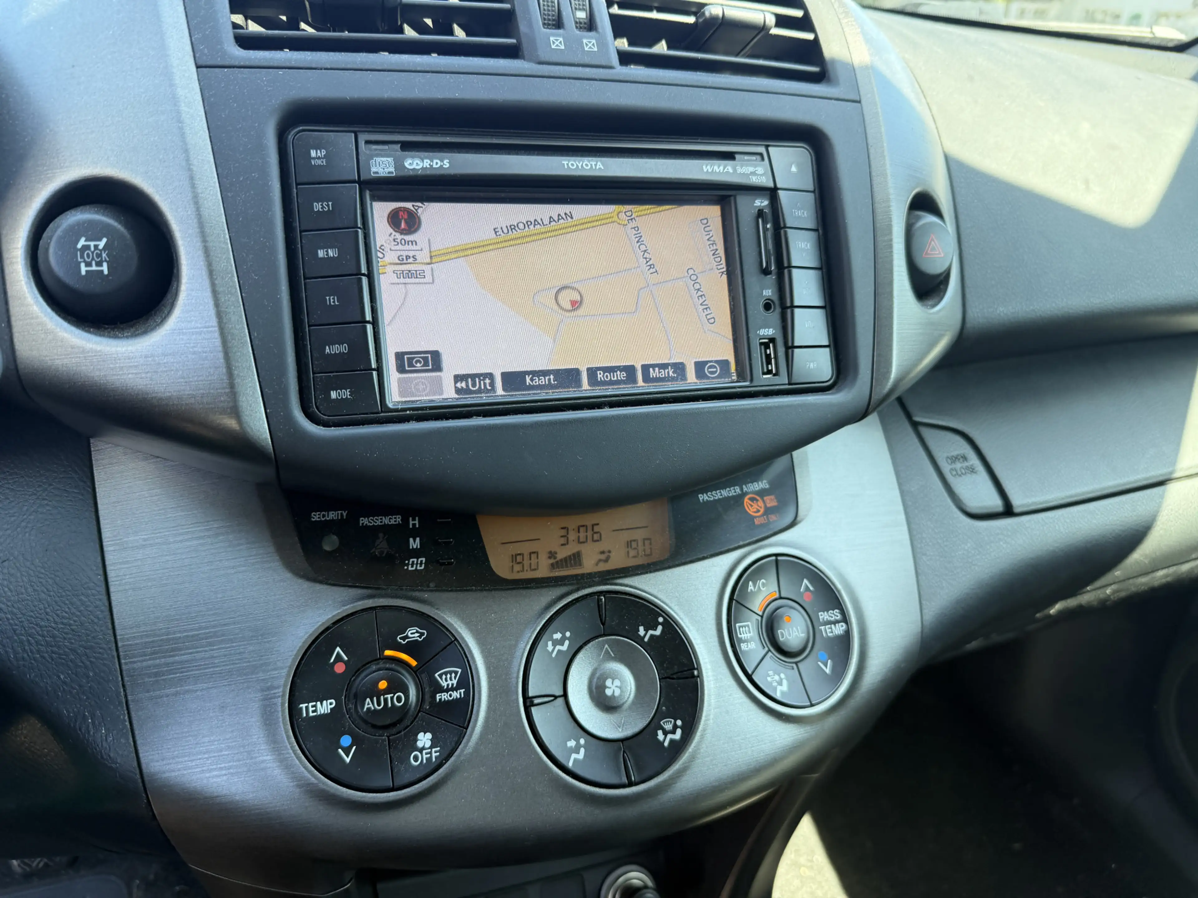 Toyota RAV 4 2.0 VVTi 4WD 158pk Climatronic Navigatie — photo 8