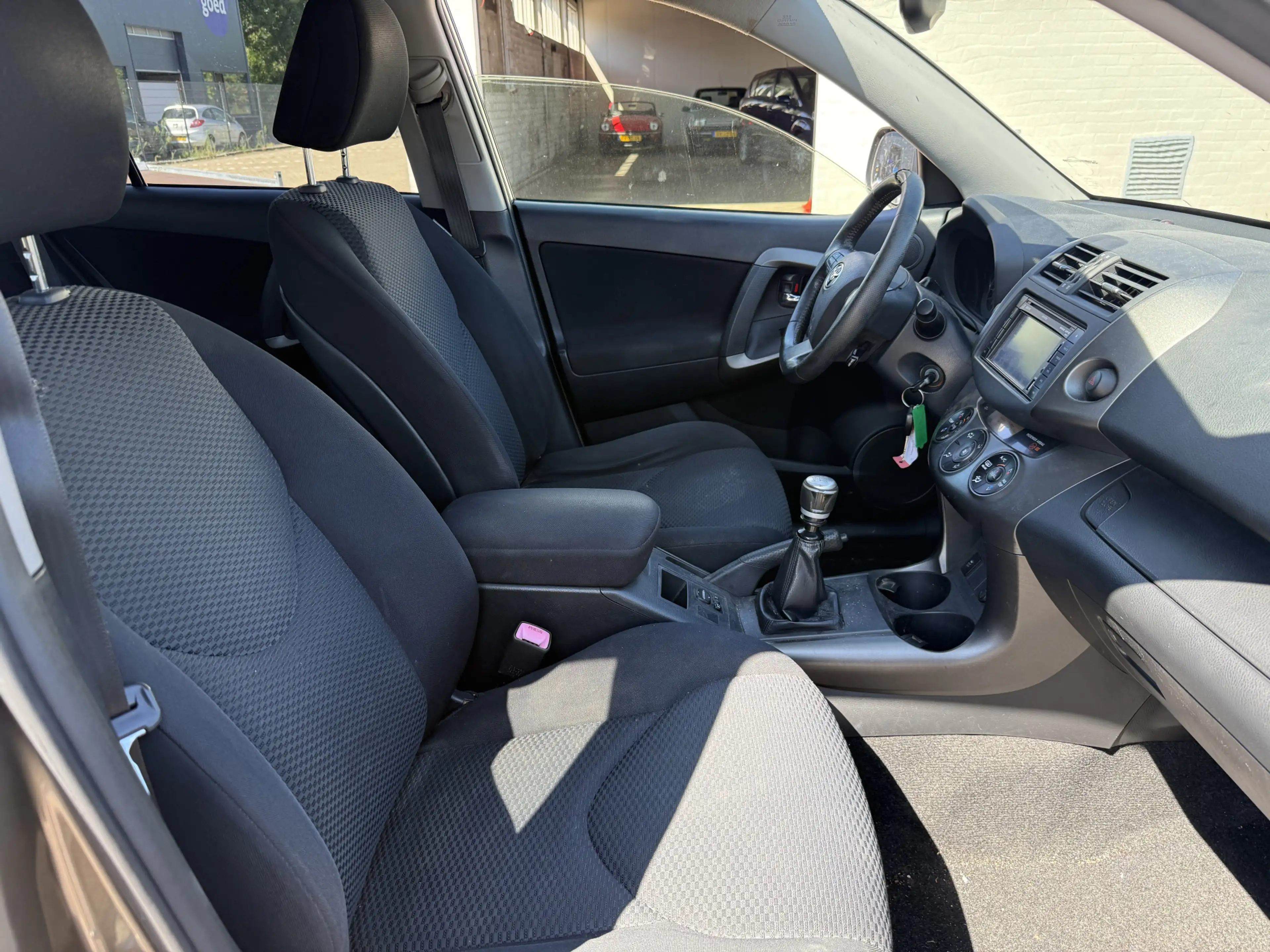 Toyota RAV 4 2.0 VVTi 4WD 158pk Climatronic Navigatie — photo 6