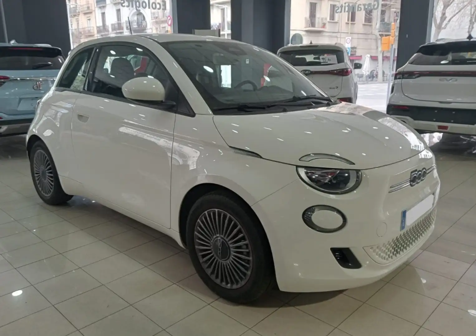 Fiat 500e 70Kw Action Blanco - 1