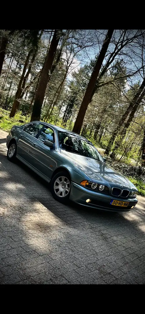 BMW 520 BMW 520I E39 Зелений - 1