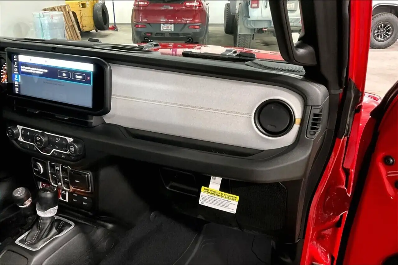 Jeep Gladiator снимка Jeep Gladiator