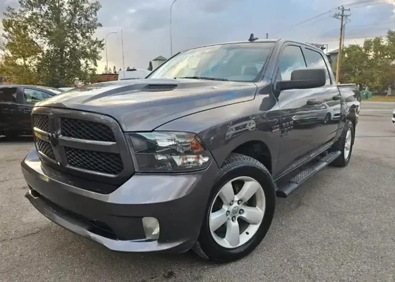 RAM 1500 снимка RAM 1500
