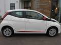 Toyota Aygo 1,0 VVT-i X-Play Weiß - thumbnail 3