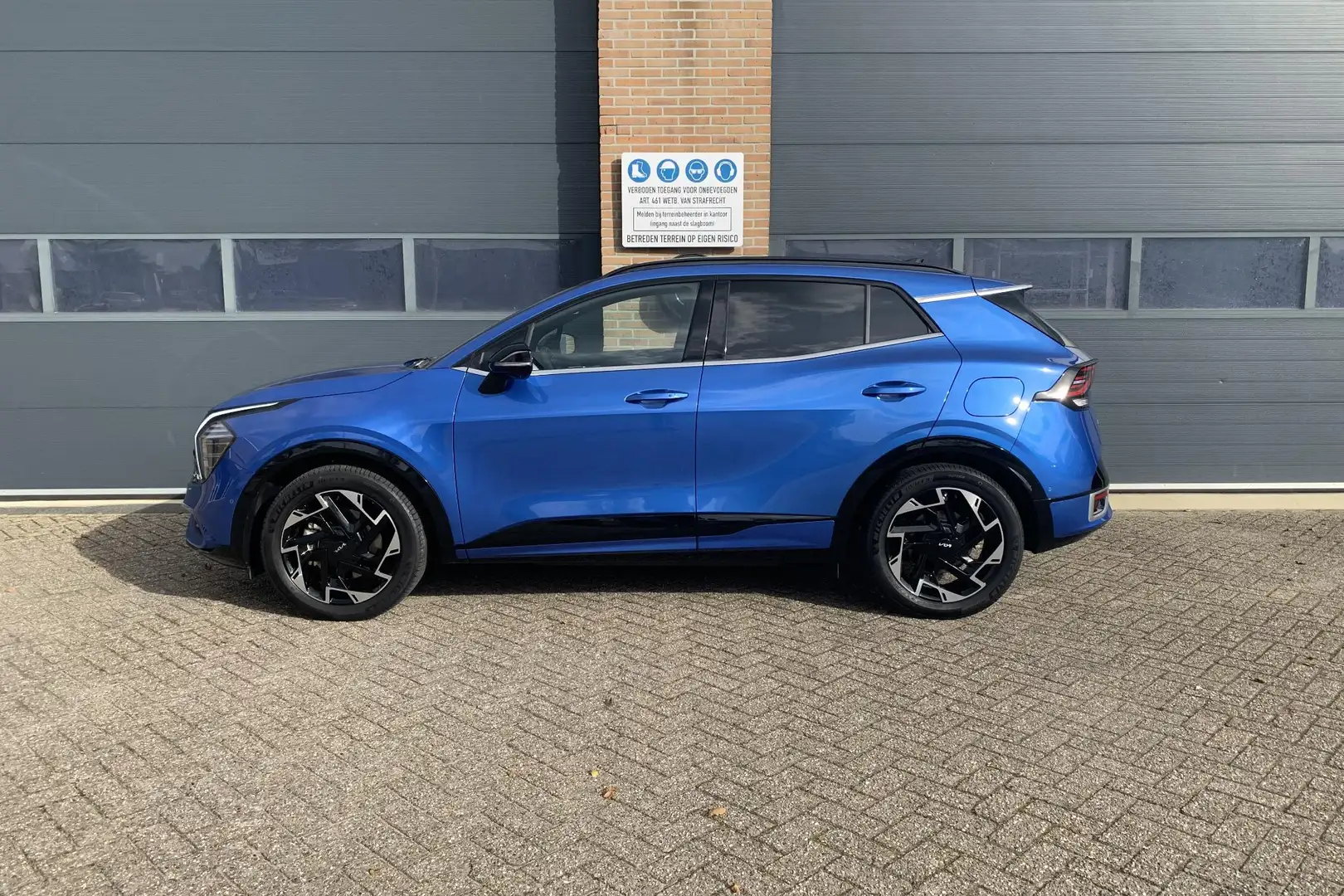 Kia Sportage 1.6 T-GDi Plug-in Hybrid AWD GT-PlusLine Schuif/-K Bleu - 2