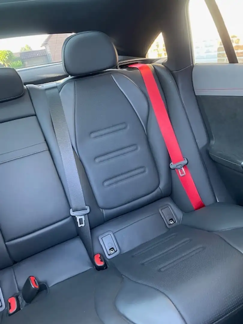 Mercedes-Benz EQE 43 AMG EQE 43 4Matic crna - 2