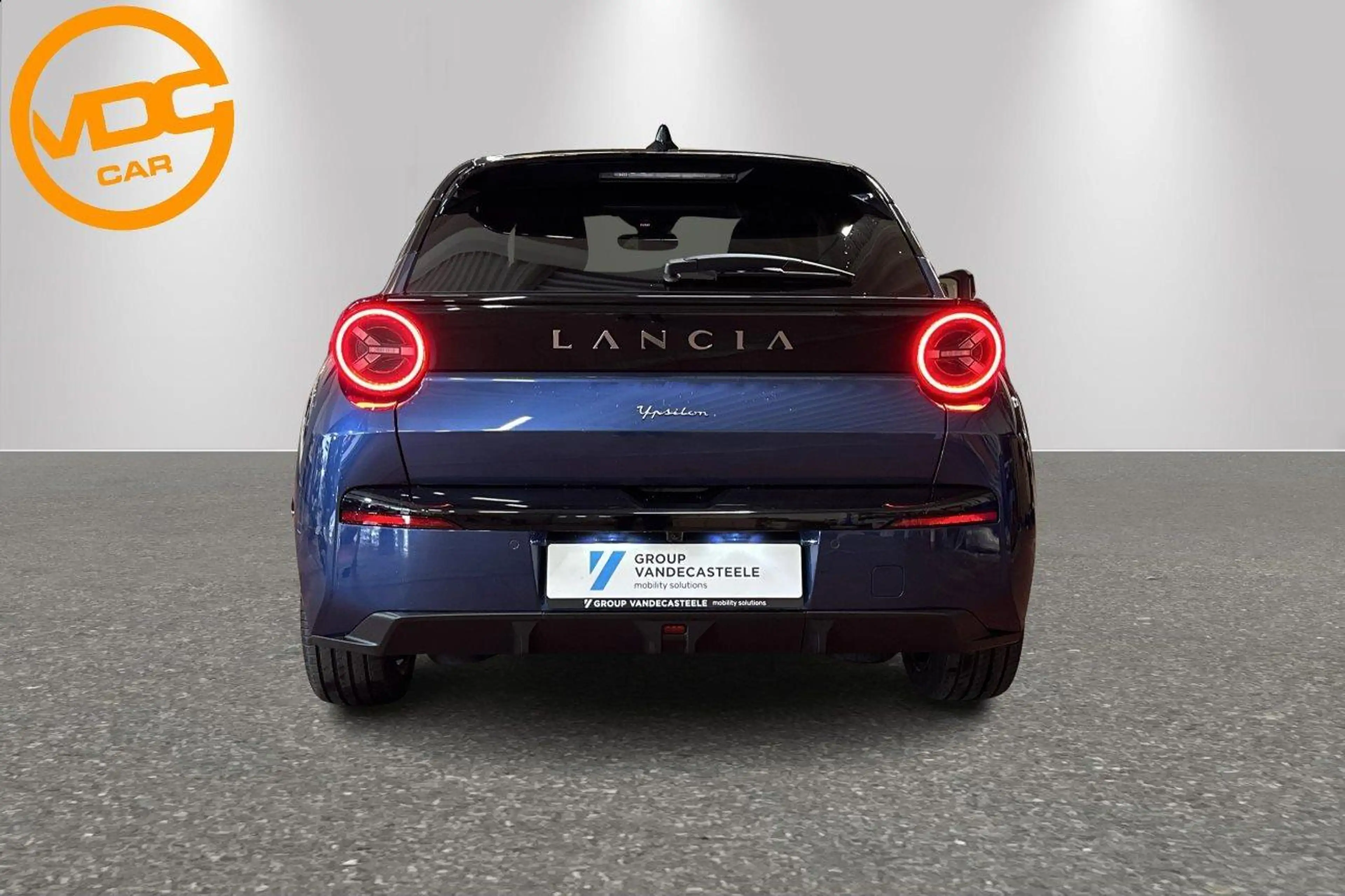 Lancia Y LX — photo 7