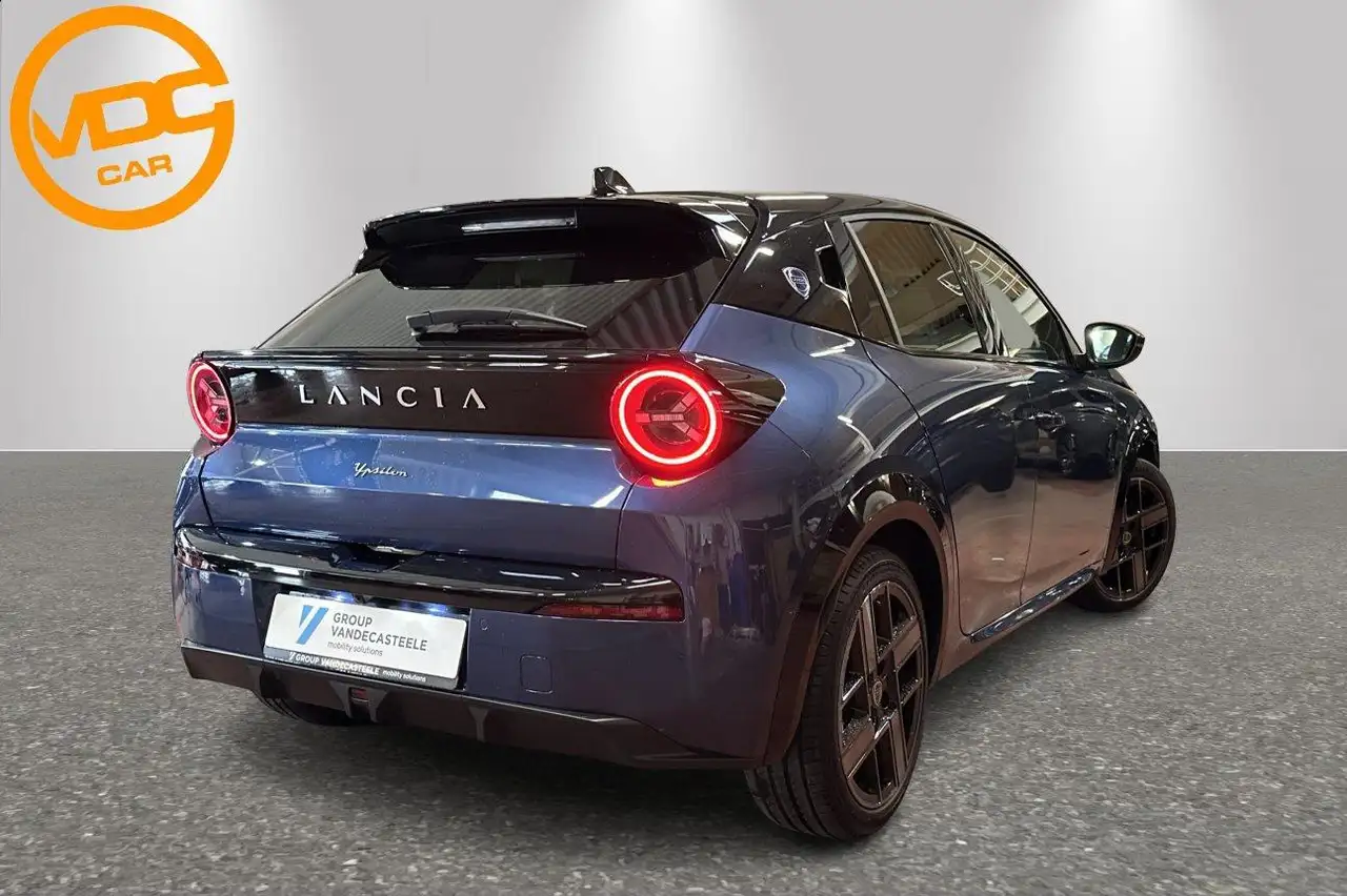 Lancia Y 2025