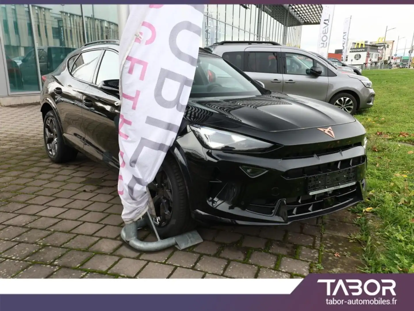 CUPRA Formentor eTSI DSG Attelage ChauffS ACC Noir - 2