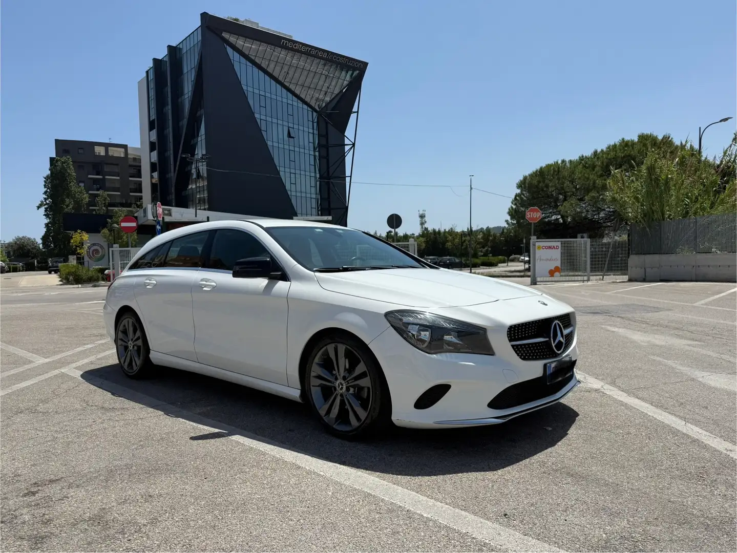 Mercedes-Benz CLA 200 Shooting Brake d Sport Plus - 1