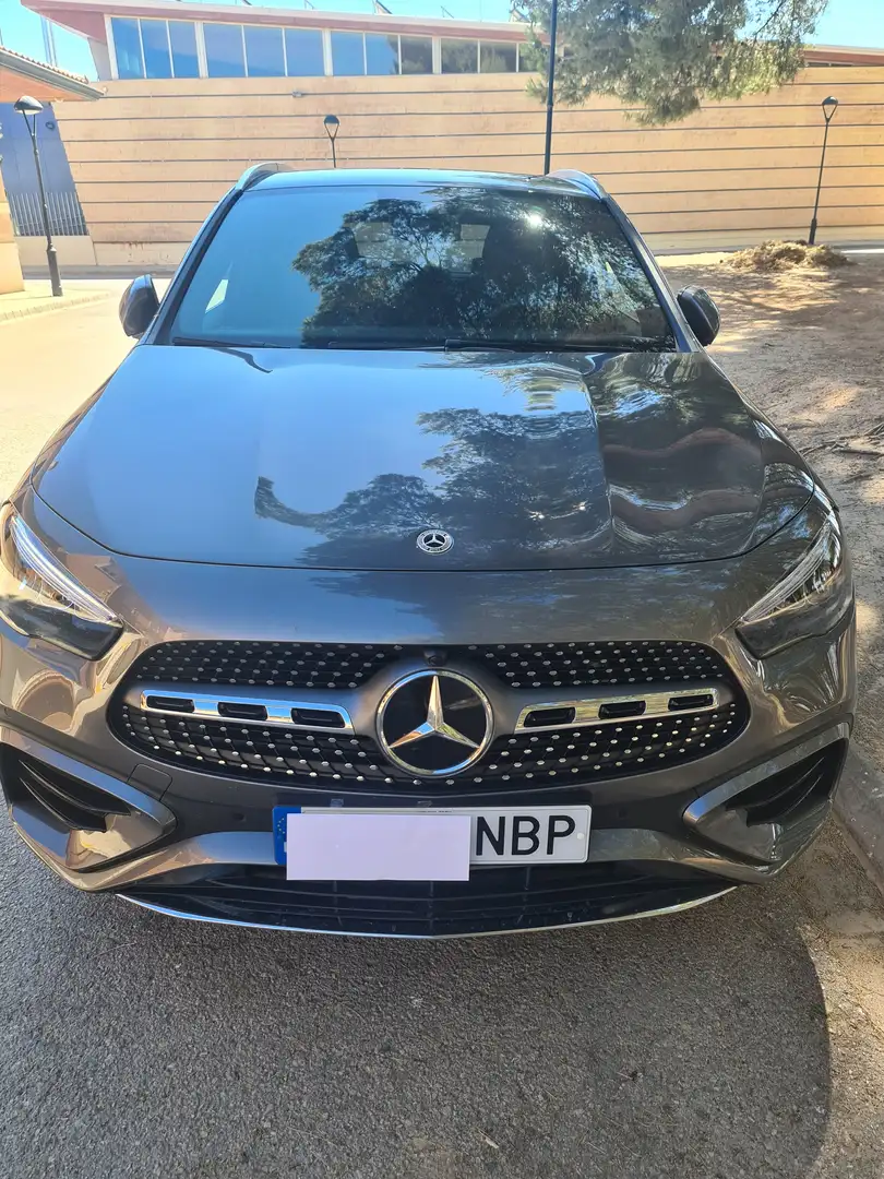 Mercedes-Benz GLA 250 GLA 250 4Matic 8G-DCT Gris - 1