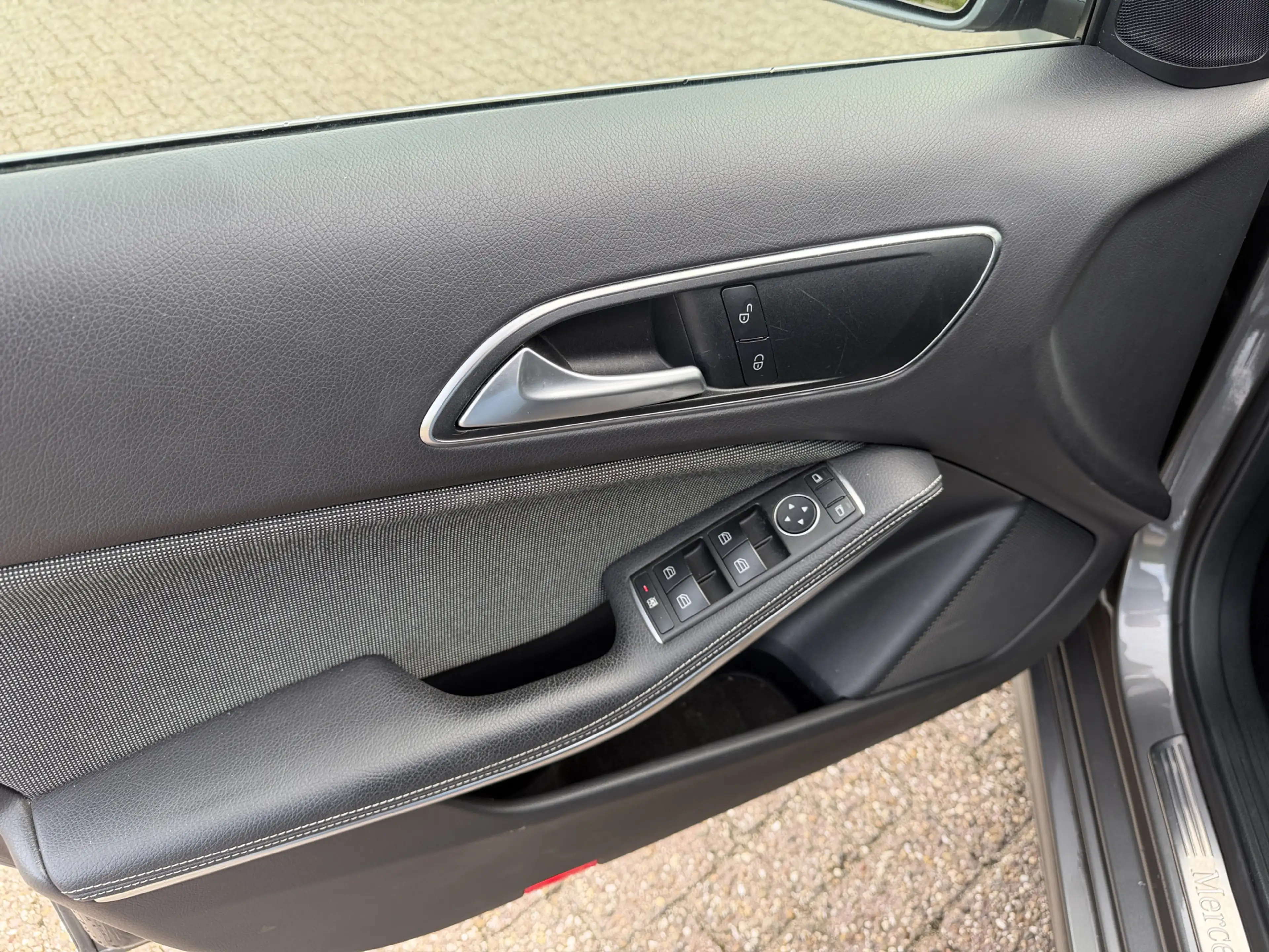 Mercedes-Benz A 180 Business Solution Carplay/Camera/Clima/Cruise/PDC — photo 7