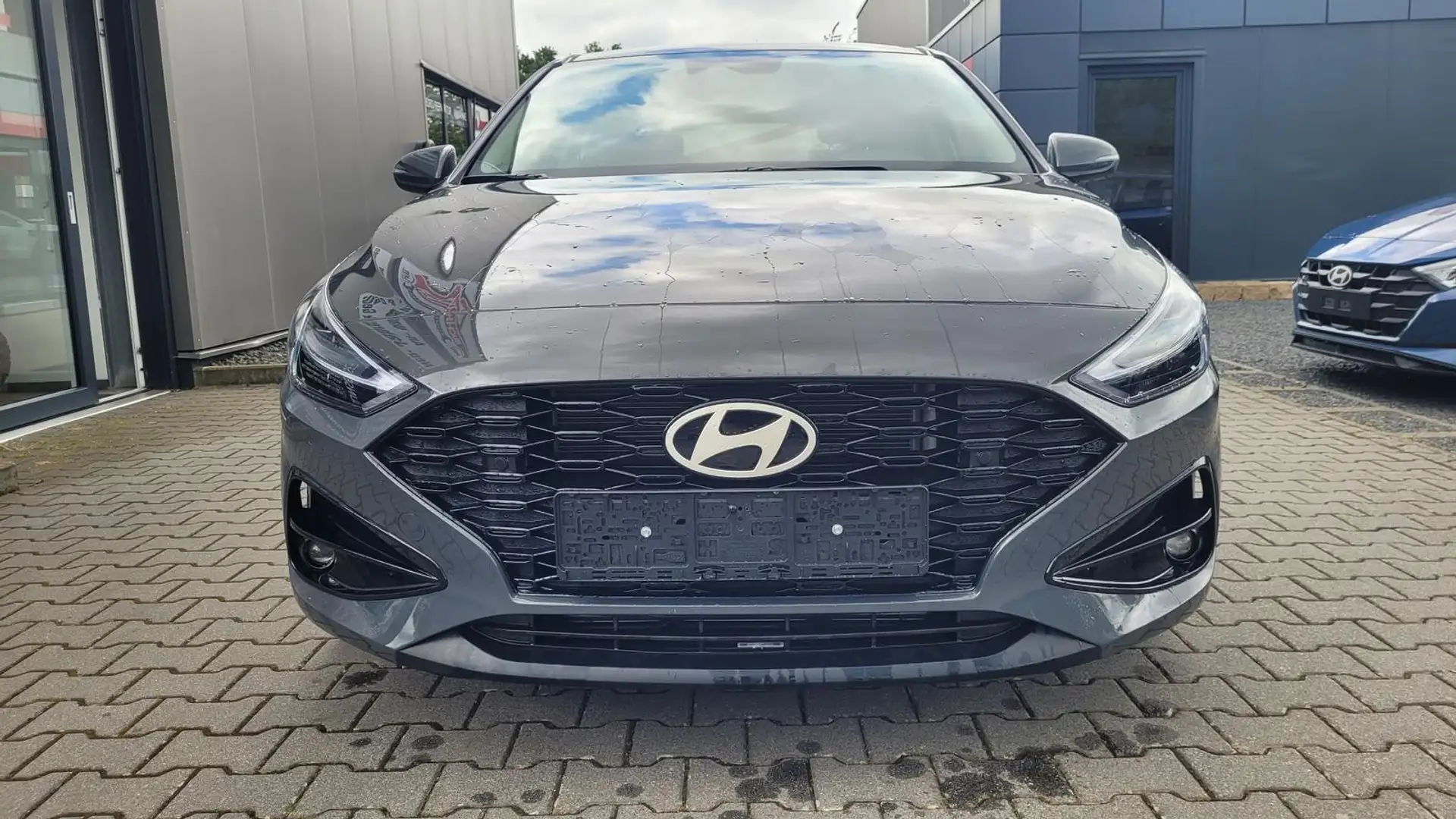 Hyundai i30 Family HB Family*Navi*LED*Shzg*Lhzg*PDC*Cam*16Z... Gris - 2