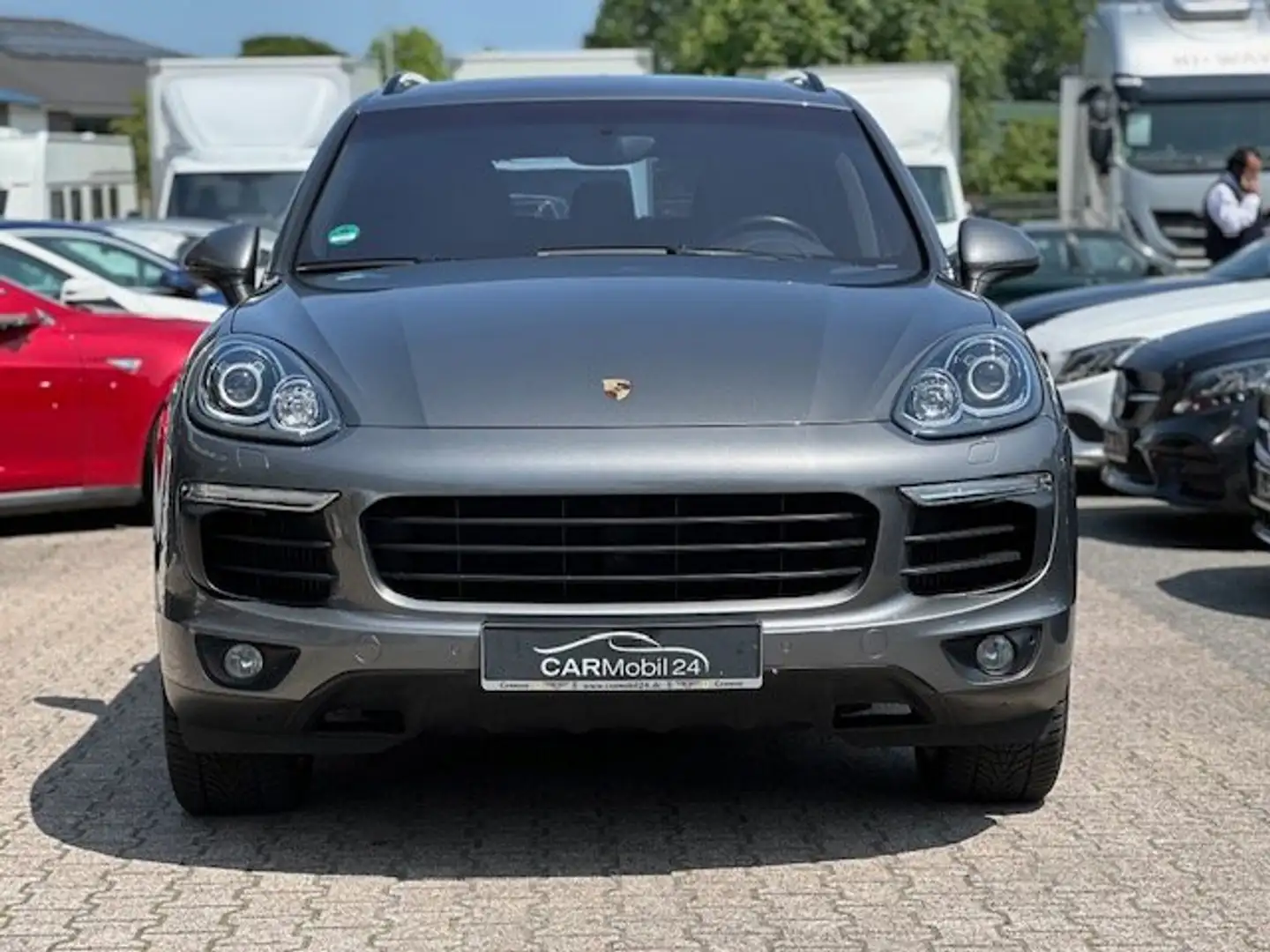 Porsche Cayenne Diesel Tiptronic S*Luftfed*PDC*SHZ*Leder* Grau - 2