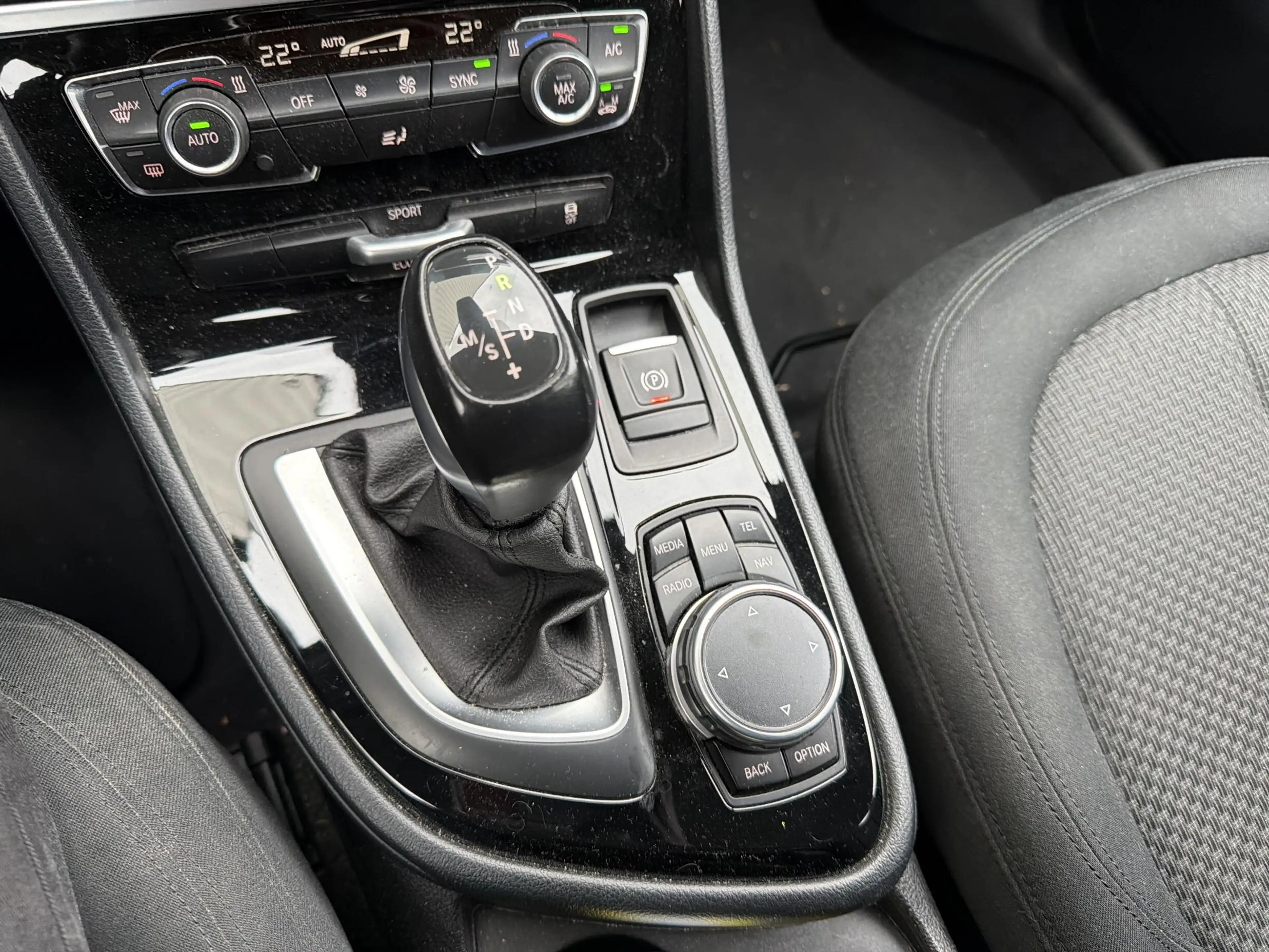 BMW 218 2-serie Gran Tourer 218i Essential 7p. — photo 15