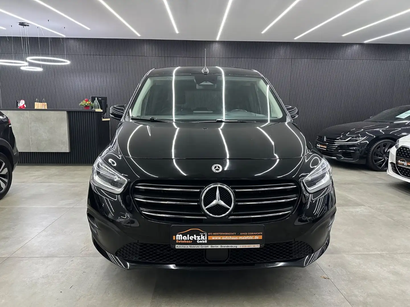 Mercedes-Benz T 160d Style*Totwinkel*Carplay*Kamera*AHK* Чёрный - 2