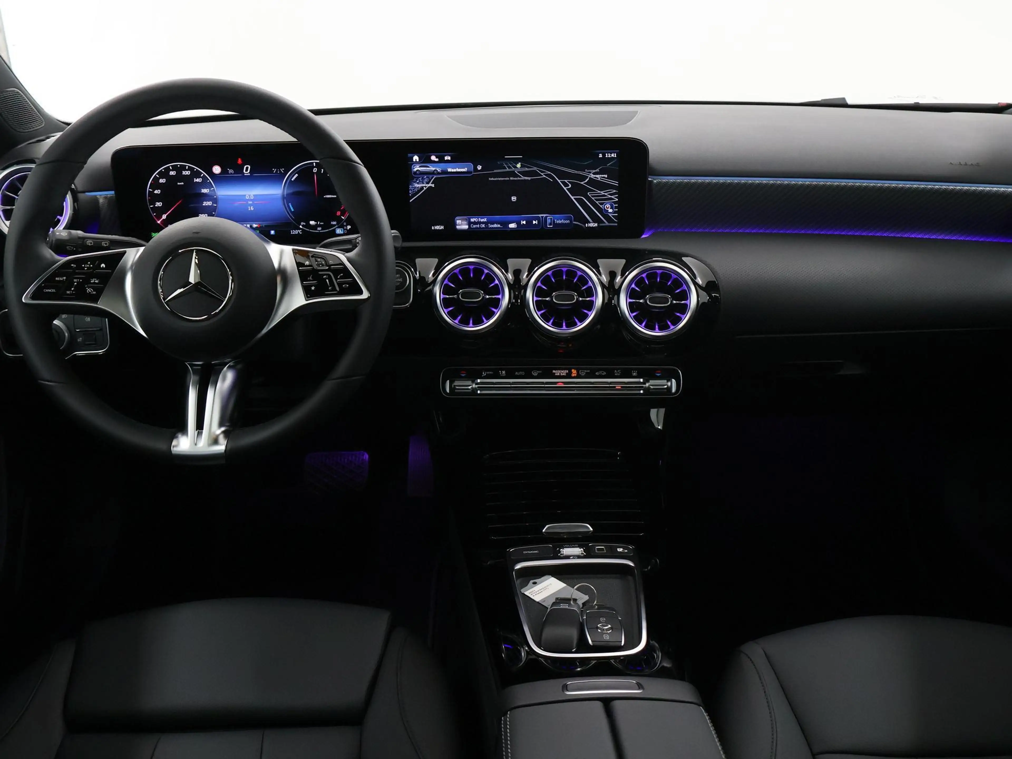 Mercedes-Benz A 250 250e Star Edition Luxury Line | Panoramadak | Keyl — photo 8