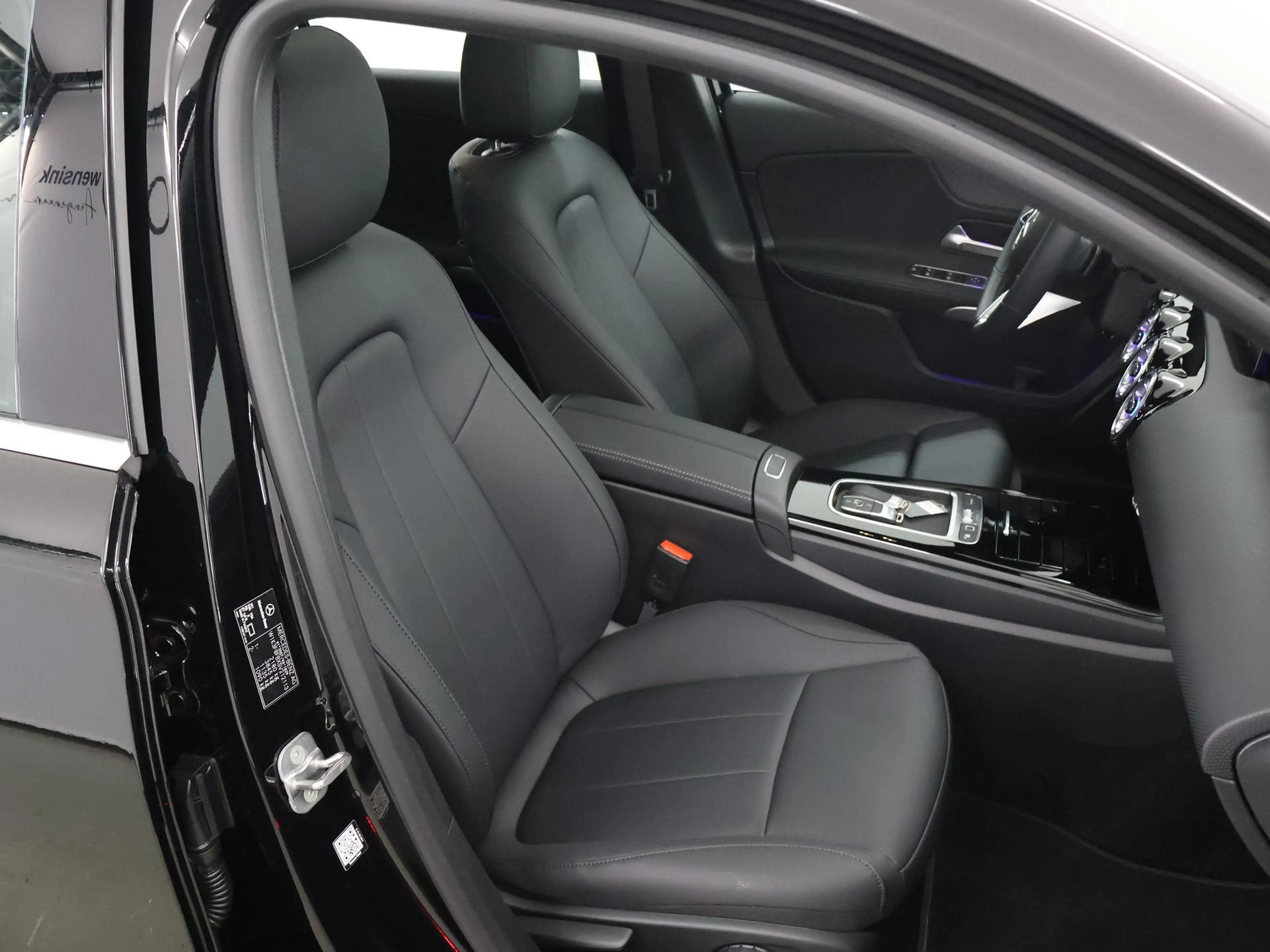 Mercedes-Benz A 250 250e Star Edition Luxury Line | Panoramadak | Keyl — photo 10