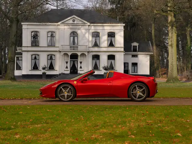Ferrari 458 4.5 V8 Spider | Rosso Fuoco | Racing Seats | Veel