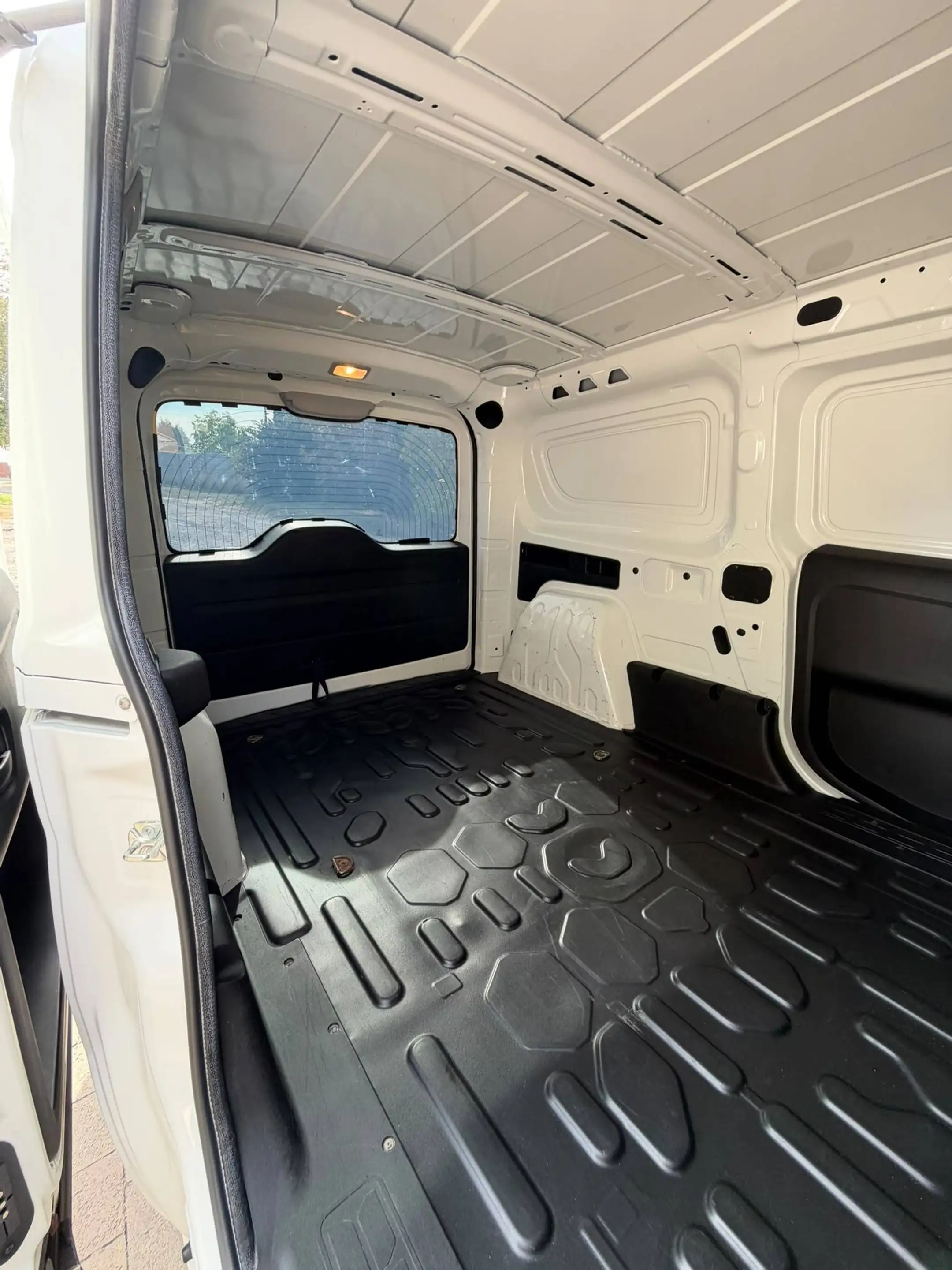 Opel Combo Kasten L2H1 2,4t *Ahk,Service&Tüv* — photo 14