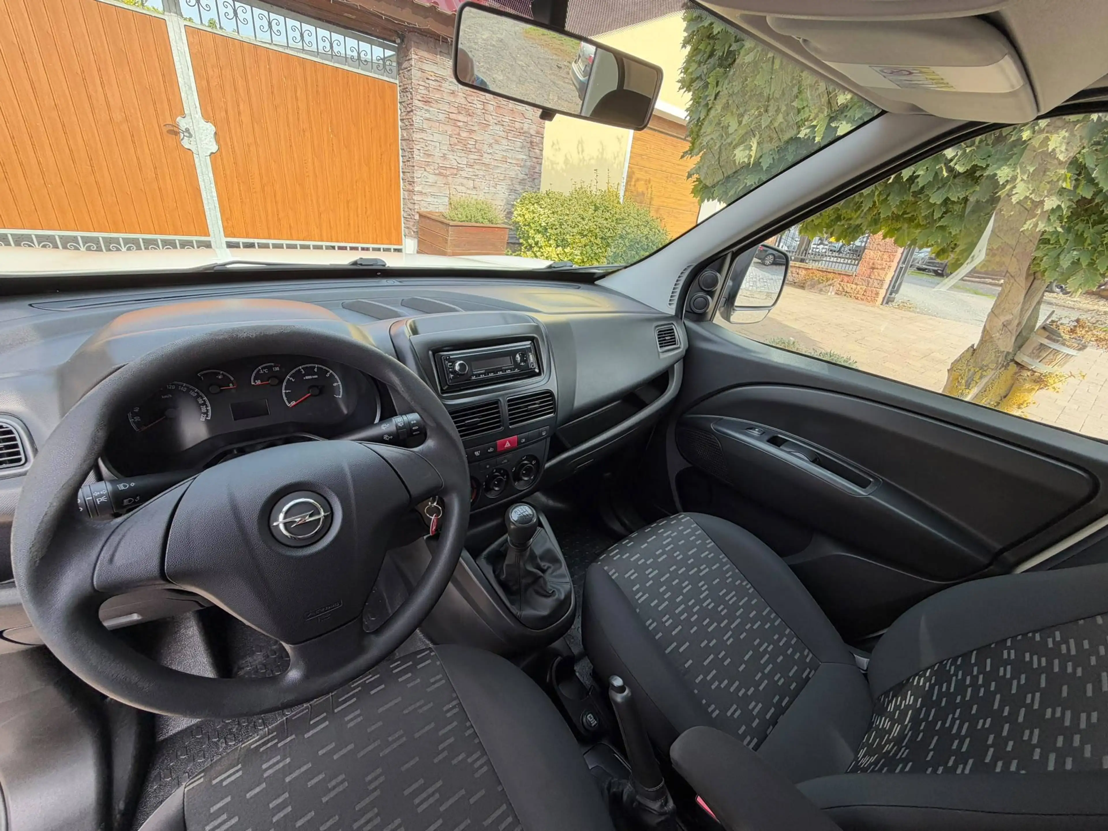 Opel Combo Kasten L2H1 2,4t *Ahk,Service&Tüv* — photo 9