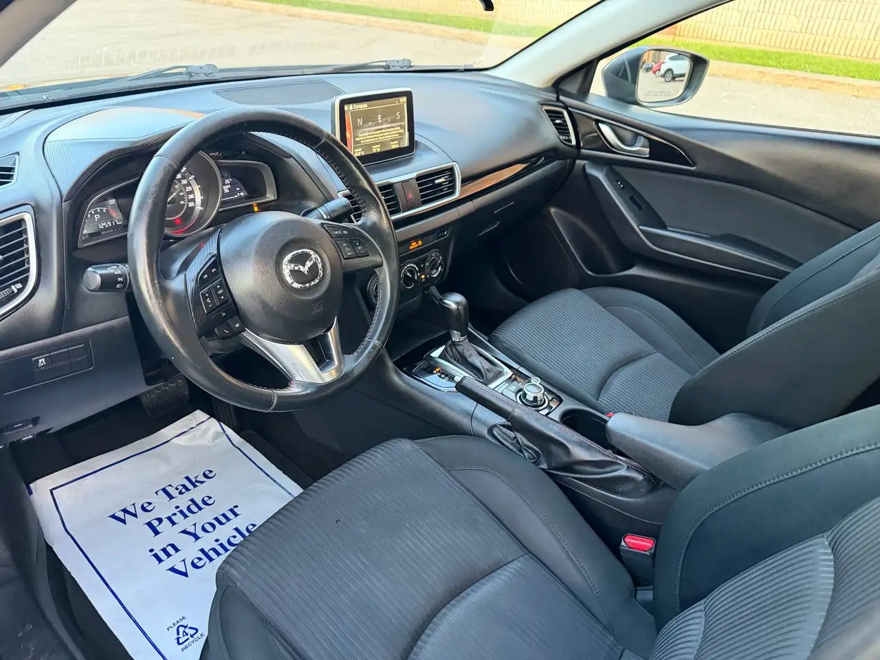 Mazda 3 photo Mazda 3