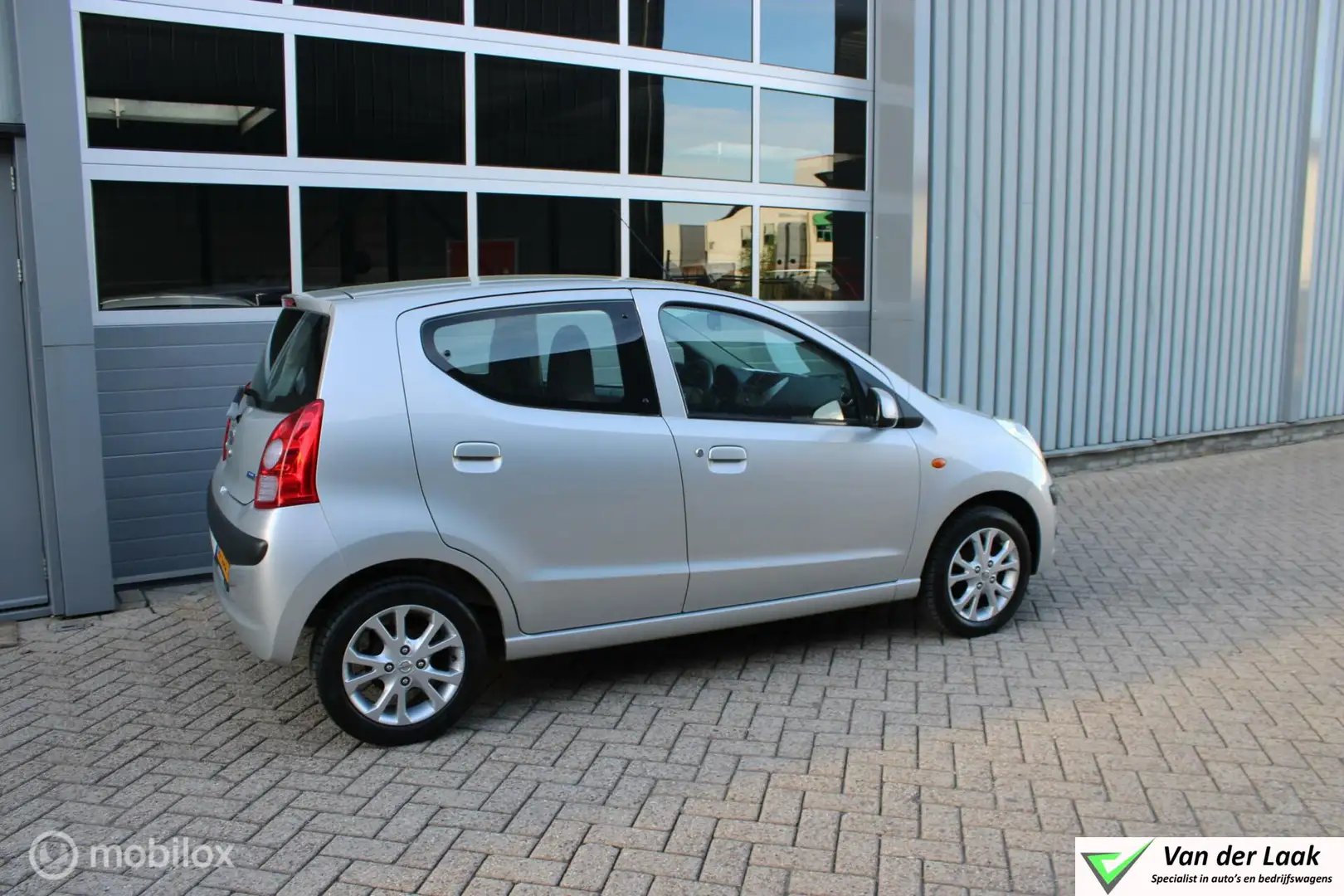 Nissan Pixo 1.0 Look 1e Eigenaar Boekje aanwezig | Airco | Spo Grijs - 2