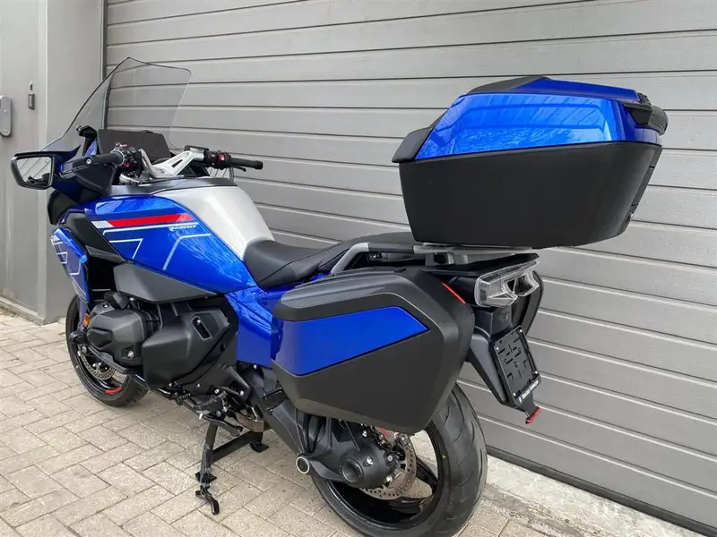 BMW R 1300 RT - foto 3