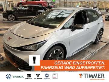 62 kWh +WÄPU +BEATS +LED +ACC +RKAM +NAVI +19" +C