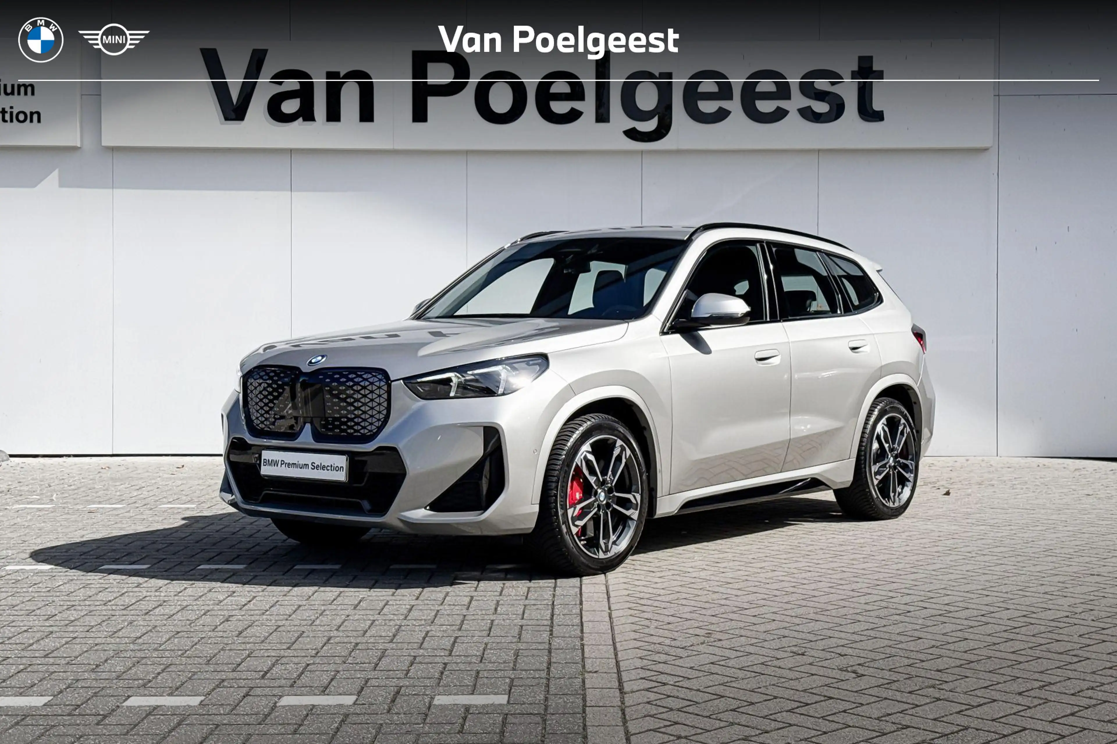 BMW iX1 eDrive20 | 67 kWh | M Sport | Trekhaak |