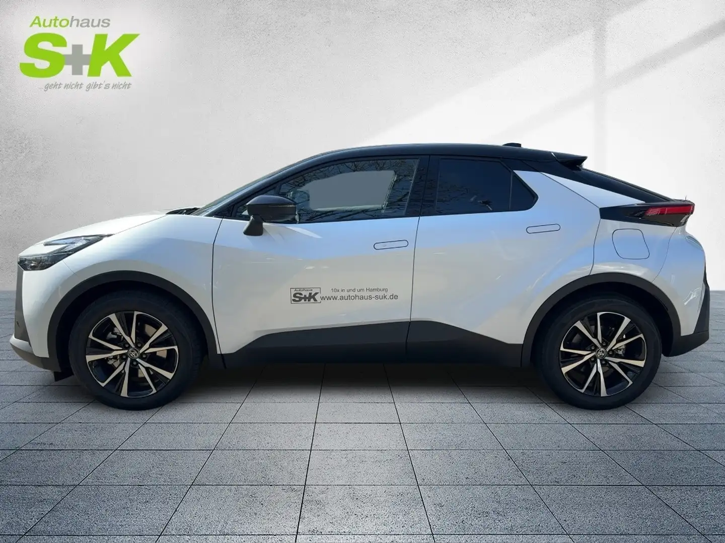 Toyota C-HR 2,0-l-Plug-in Hybrid+SHZ+R-Kamera+Carplay+ Zwart - 2