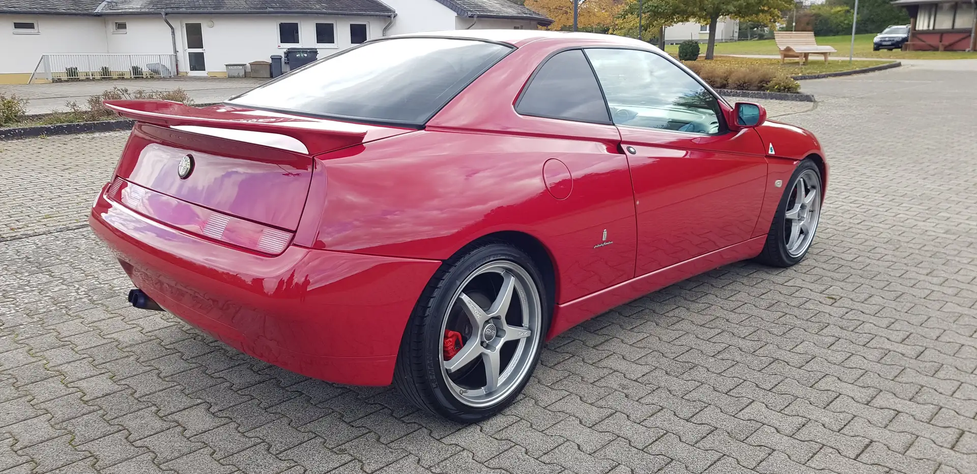 Alfa Romeo GTV 3.2 V6 *Japan Import* Red - 2