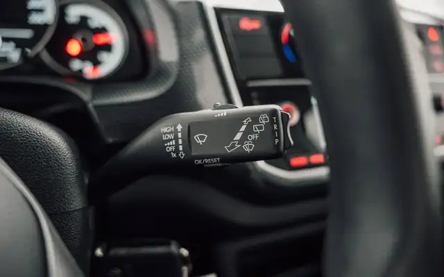 Volkswagen Up! view 19